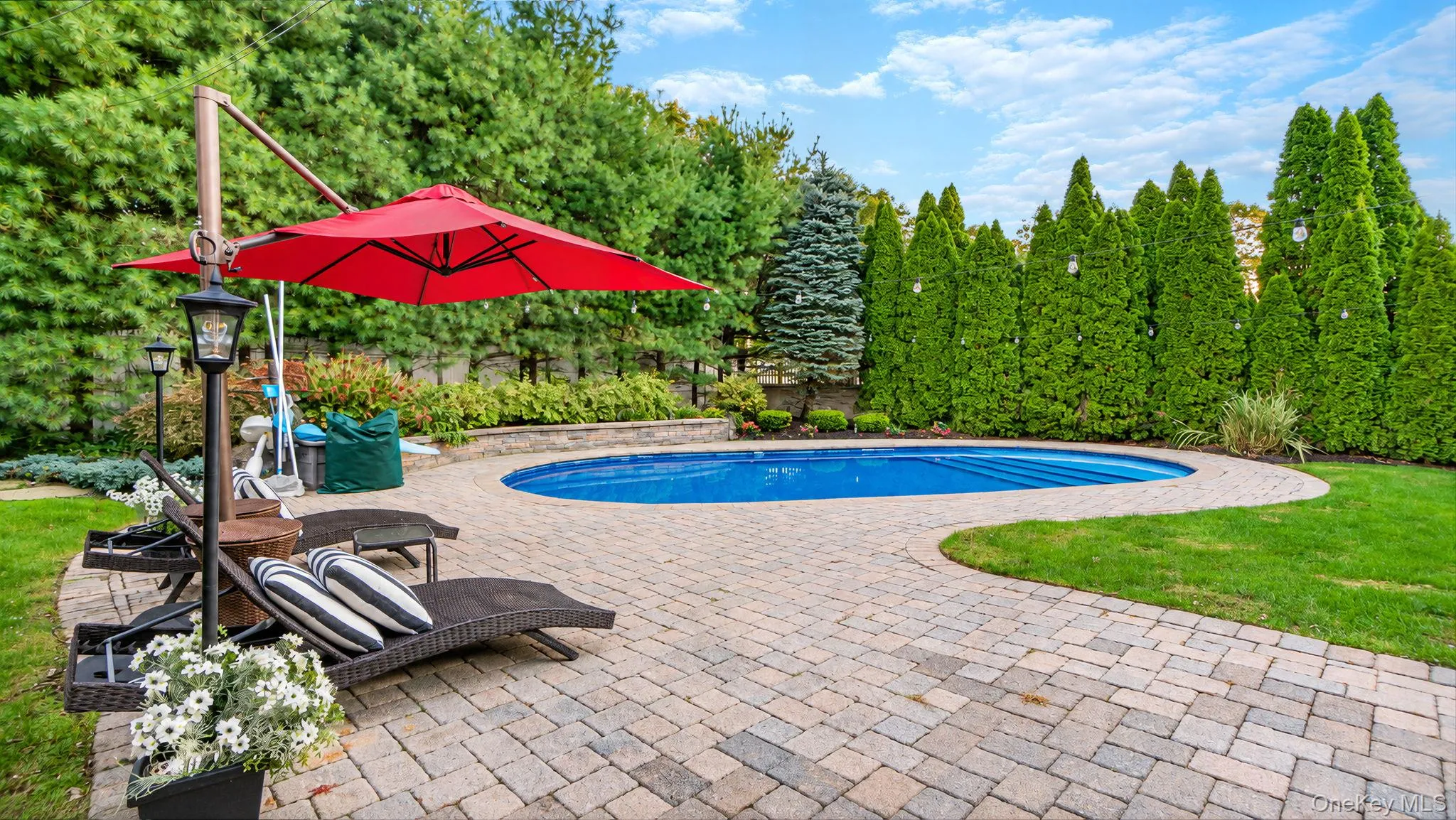 26 Glen Lane, Smithtown, NY, 4 Bedrooms Bedrooms, 11 Rooms Rooms,3 BathroomsBathrooms,Residential,For Rent,Glen,0,1060427 26 Glen Lane, Smithtown, NY, 4 Bedrooms Bedrooms, 11 Rooms Rooms,3 BathroomsBathrooms,Residential,For Rent,Glen,0,1060427