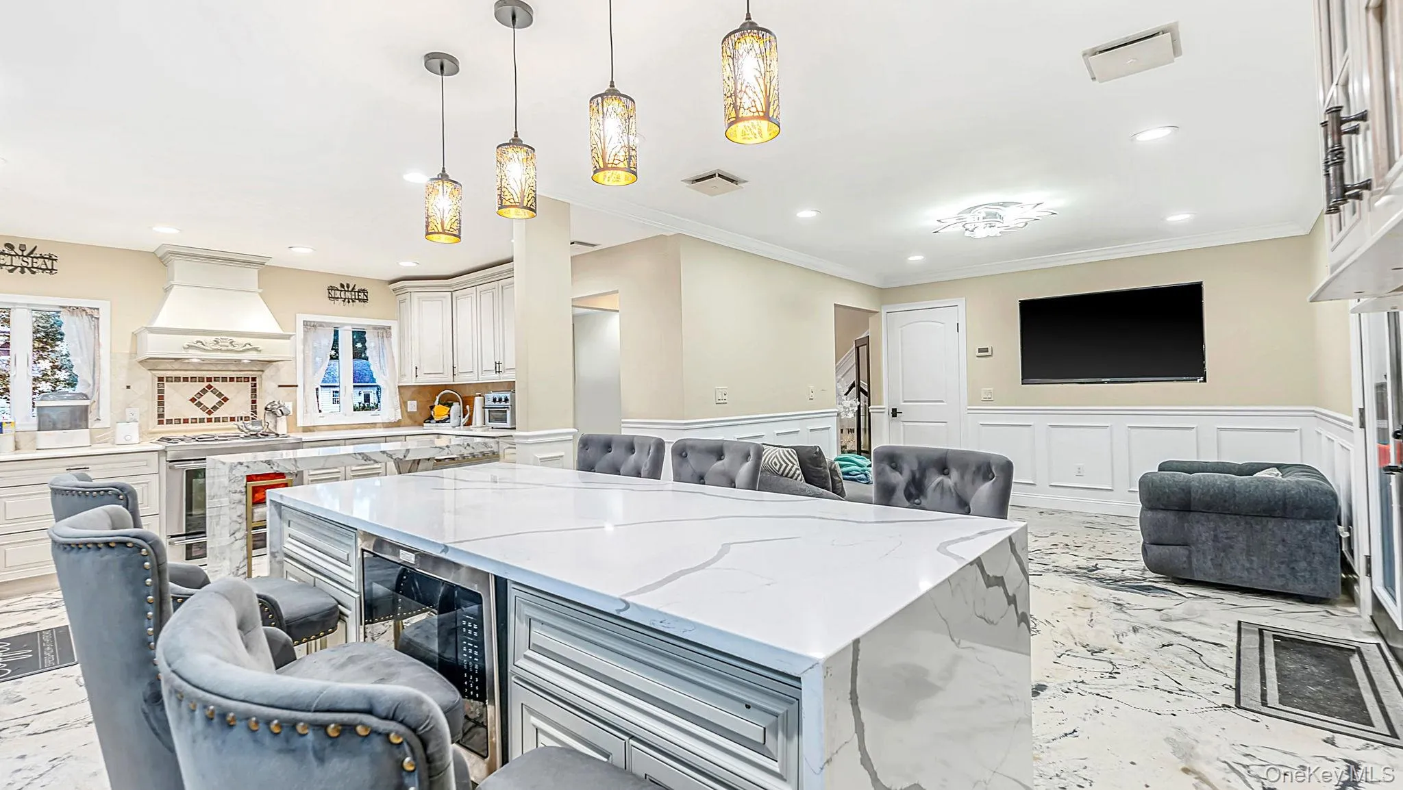 26 Glen Lane, Smithtown, NY, 4 Bedrooms Bedrooms, 11 Rooms Rooms,3 BathroomsBathrooms,Residential,For Rent,Glen,0,1060427 26 Glen Lane, Smithtown, NY, 4 Bedrooms Bedrooms, 11 Rooms Rooms,3 BathroomsBathrooms,Residential,For Rent,Glen,0,1060427