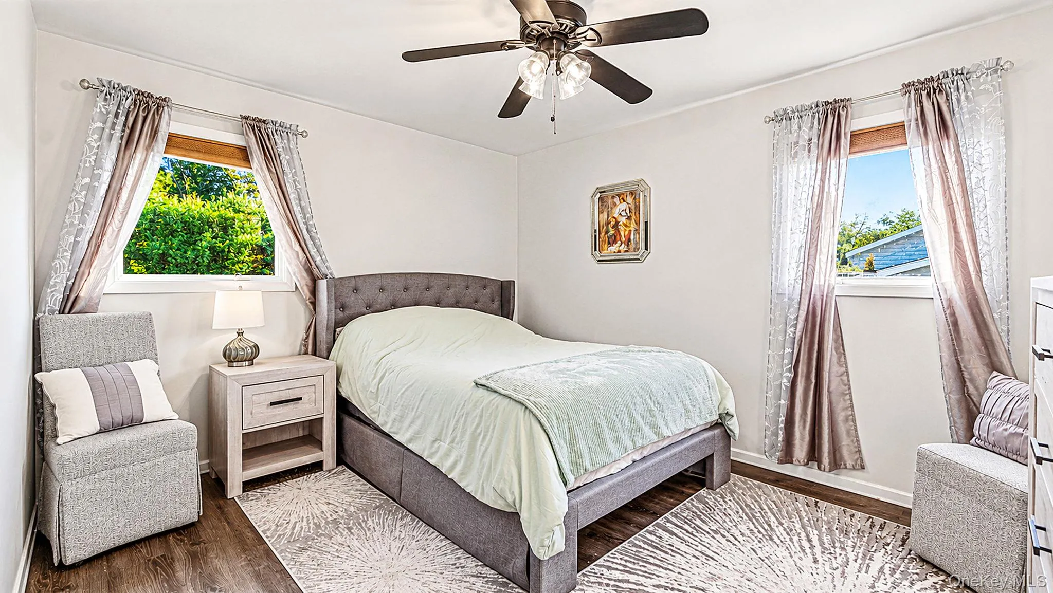 26 Glen Lane, Smithtown, NY, 4 Bedrooms Bedrooms, 11 Rooms Rooms,3 BathroomsBathrooms,Residential,For Rent,Glen,0,1060427 26 Glen Lane, Smithtown, NY, 4 Bedrooms Bedrooms, 11 Rooms Rooms,3 BathroomsBathrooms,Residential,For Rent,Glen,0,1060427