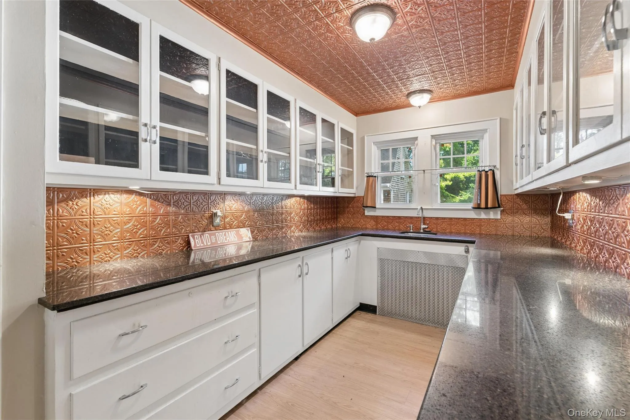 265 Jennings Avenue, Brookhaven, NY, 6 Bedrooms Bedrooms, 13 Rooms Rooms,4 BathroomsBathrooms,Residential,For Rent,Jennings,0,1060454 265 Jennings Avenue, Brookhaven, NY, 6 Bedrooms Bedrooms, 13 Rooms Rooms,4 BathroomsBathrooms,Residential,For Rent,Jennings,0,1060454