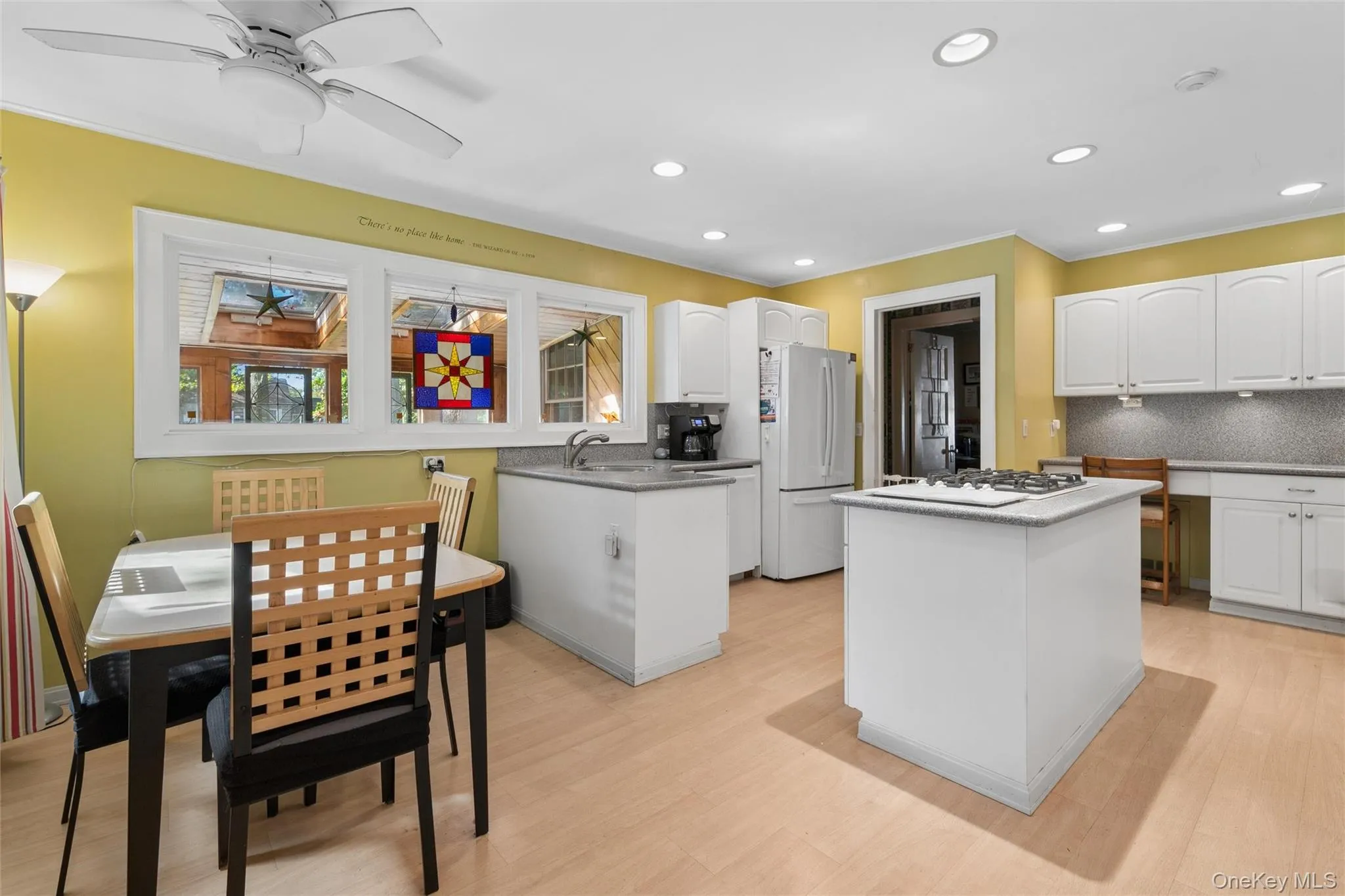 265 Jennings Avenue, Brookhaven, NY, 6 Bedrooms Bedrooms, 13 Rooms Rooms,4 BathroomsBathrooms,Residential,For Rent,Jennings,0,1060454 265 Jennings Avenue, Brookhaven, NY, 6 Bedrooms Bedrooms, 13 Rooms Rooms,4 BathroomsBathrooms,Residential,For Rent,Jennings,0,1060454