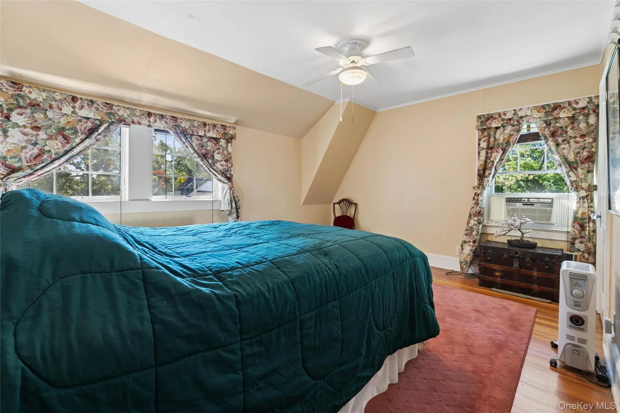 265 Jennings Avenue, Brookhaven, NY, 6 Bedrooms Bedrooms, 13 Rooms Rooms,4 BathroomsBathrooms,Residential,For Rent,Jennings,0,1060454 265 Jennings Avenue, Brookhaven, NY, 6 Bedrooms Bedrooms, 13 Rooms Rooms,4 BathroomsBathrooms,Residential,For Rent,Jennings,0,1060454