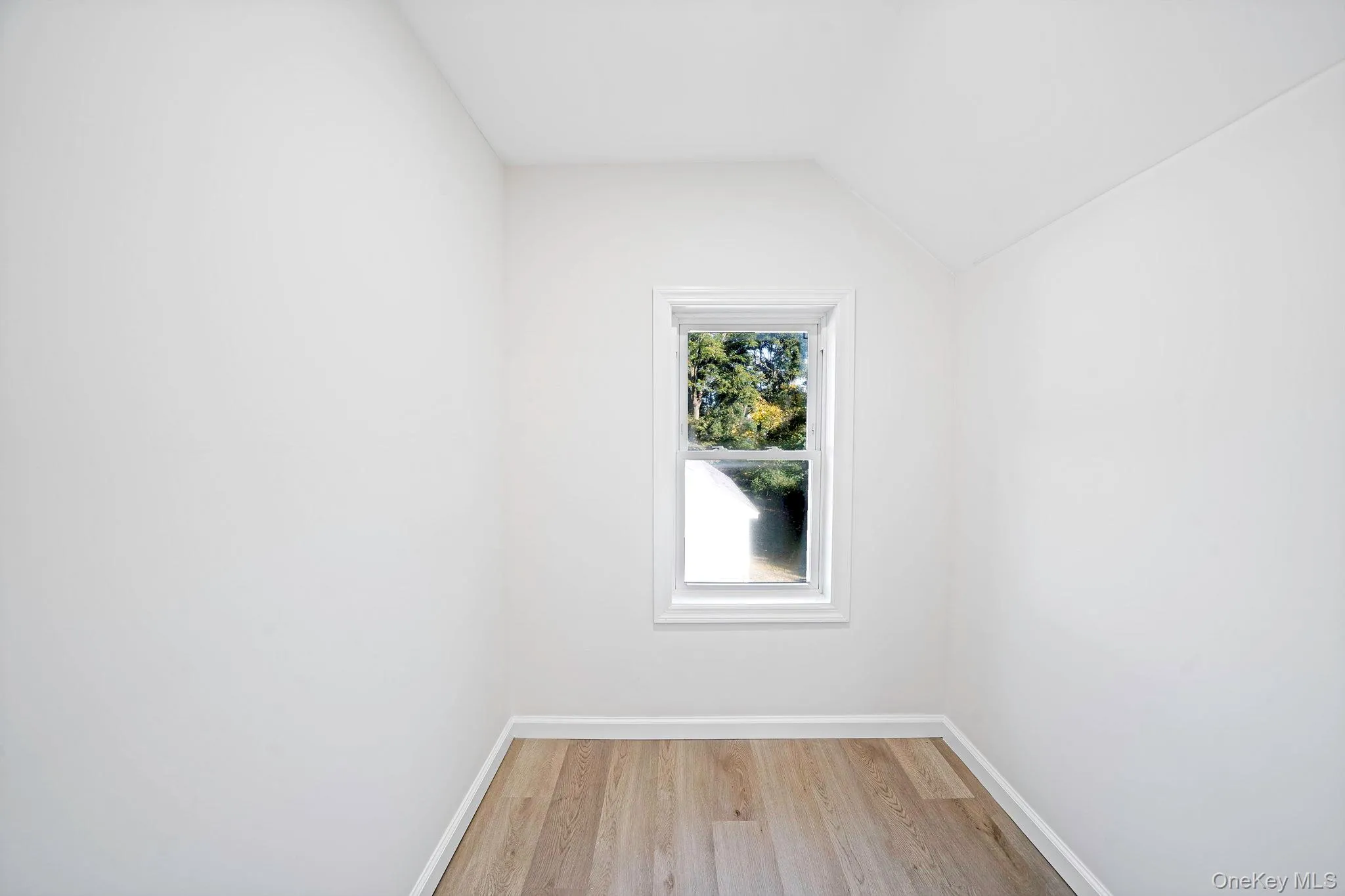 85 Jayne Avenue, Brookhaven, NY, 4 Bedrooms Bedrooms, 7 Rooms Rooms,2 BathroomsBathrooms,Residential,For Rent,Jayne,0,1060458 85 Jayne Avenue, Brookhaven, NY, 4 Bedrooms Bedrooms, 7 Rooms Rooms,2 BathroomsBathrooms,Residential,For Rent,Jayne,0,1060458