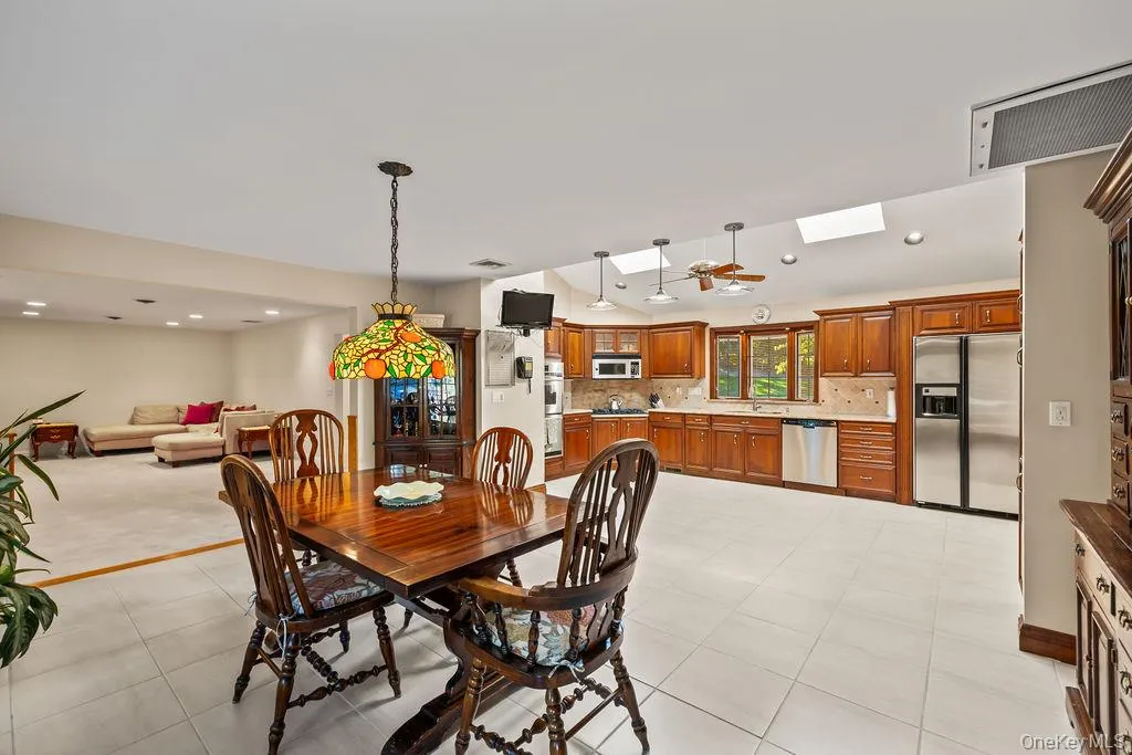 27 Mayer Drive, Ramapo, NY, 4 Bedrooms Bedrooms, 8 Rooms Rooms,3 BathroomsBathrooms,Residential,For Rent,Mayer,0,1060462 27 Mayer Drive, Ramapo, NY, 4 Bedrooms Bedrooms, 8 Rooms Rooms,3 BathroomsBathrooms,Residential,For Rent,Mayer,0,1060462