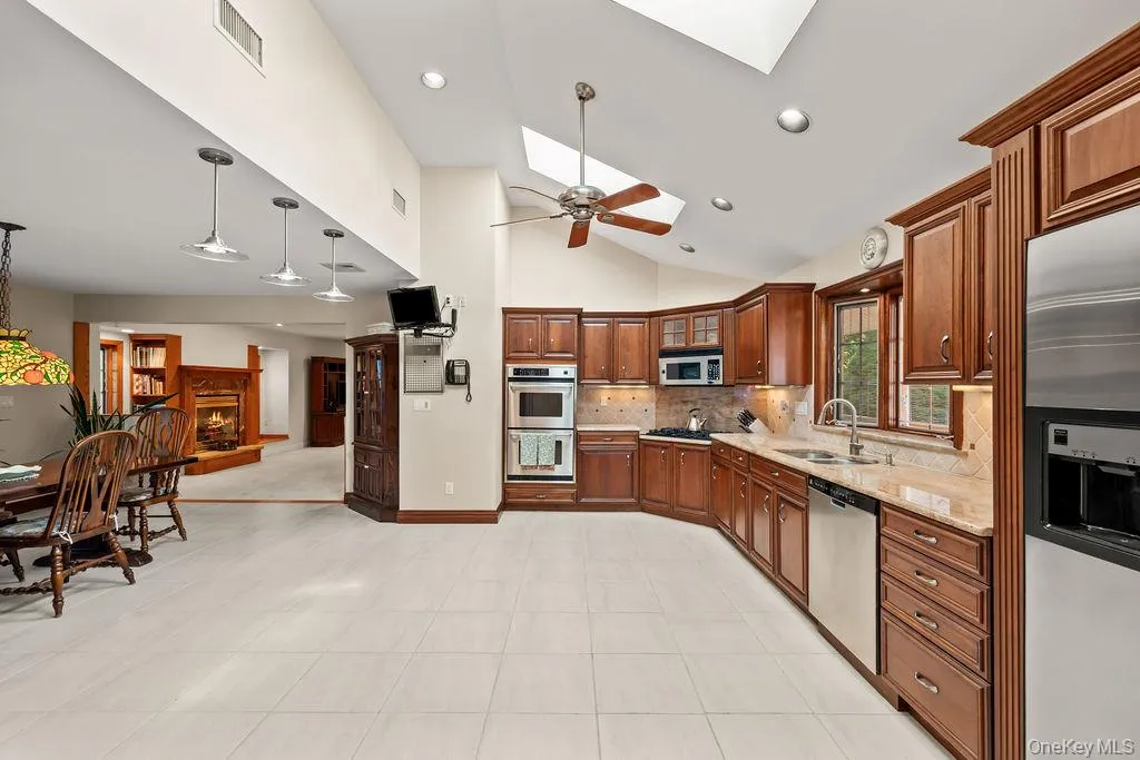 27 Mayer Drive, Ramapo, NY, 4 Bedrooms Bedrooms, 8 Rooms Rooms,3 BathroomsBathrooms,Residential,For Rent,Mayer,0,1060462 27 Mayer Drive, Ramapo, NY, 4 Bedrooms Bedrooms, 8 Rooms Rooms,3 BathroomsBathrooms,Residential,For Rent,Mayer,0,1060462