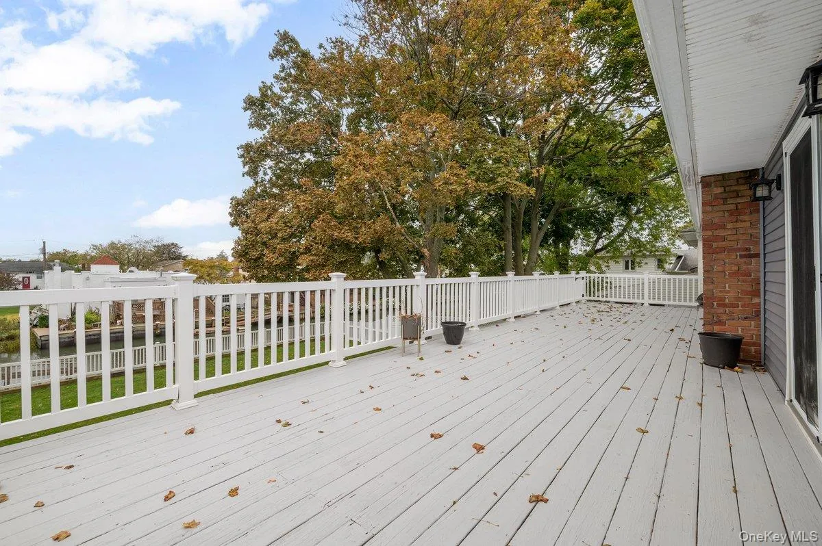 Deck Access From Primary Bedroom Deck Access From Primary Bedroom