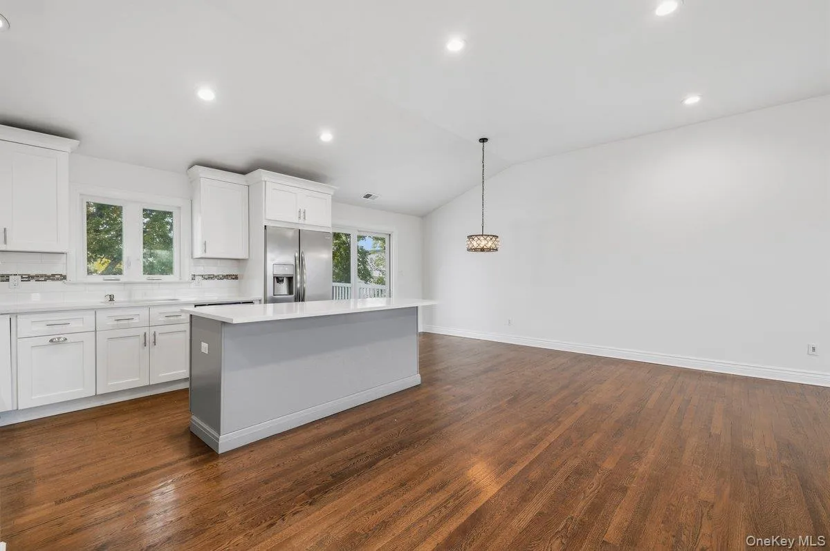 3314 Colony Drive, Hempstead, NY, 4 Bedrooms Bedrooms, 9 Rooms Rooms,2 BathroomsBathrooms,Residential,For Rent,Colony,0,1060464 3314 Colony Drive, Hempstead, NY, 4 Bedrooms Bedrooms, 9 Rooms Rooms,2 BathroomsBathrooms,Residential,For Rent,Colony,0,1060464