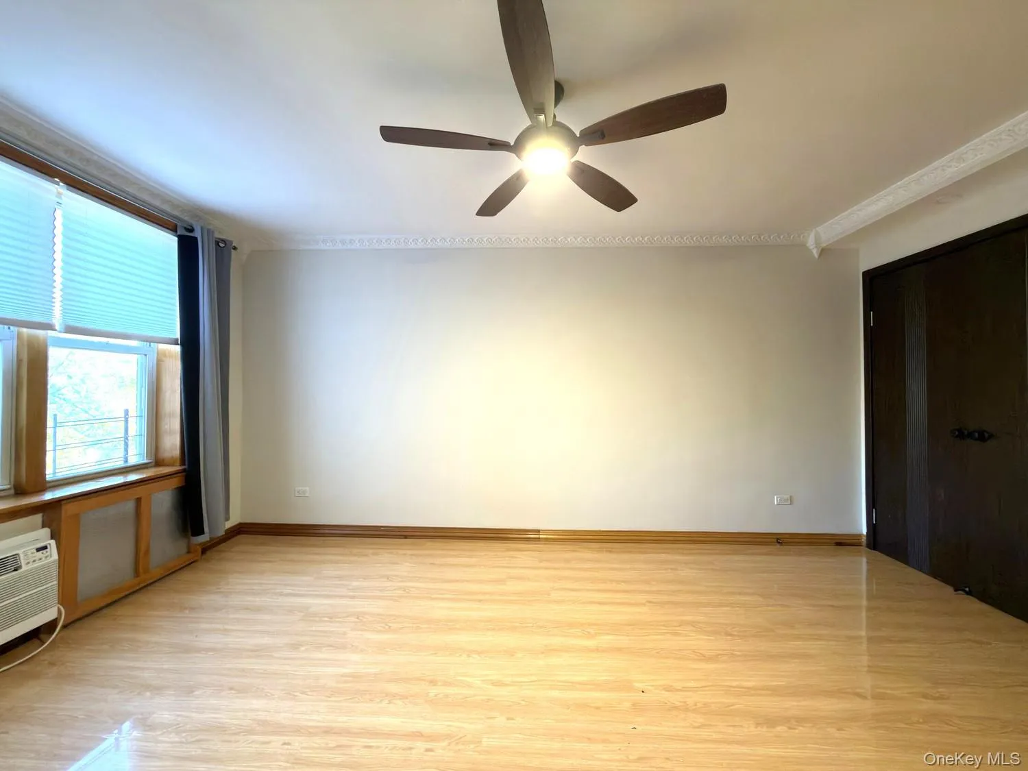 8336 Beverly Road, New York, NY, 2 Bedroom Bedrooms, 5 Room Rooms,1 BathroomBathrooms,Residential Lease,For Rent,Beverly,0,1060467 8336 Beverly Road, New York, NY, 2 Bedroom Bedrooms, 5 Room Rooms,1 BathroomBathrooms,Residential Lease,For Rent,Beverly,0,1060467