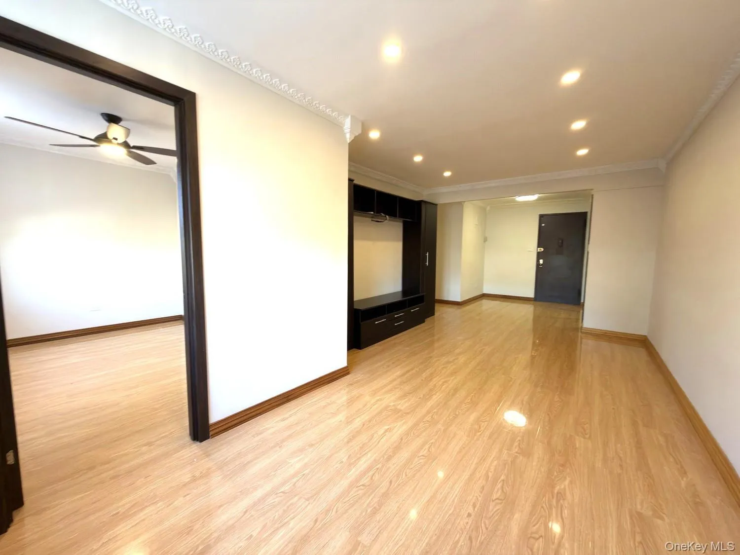 8336 Beverly Road, New York, NY, 2 Bedroom Bedrooms, 5 Room Rooms,1 BathroomBathrooms,Residential Lease,For Rent,Beverly,0,1060467 8336 Beverly Road, New York, NY, 2 Bedroom Bedrooms, 5 Room Rooms,1 BathroomBathrooms,Residential Lease,For Rent,Beverly,0,1060467