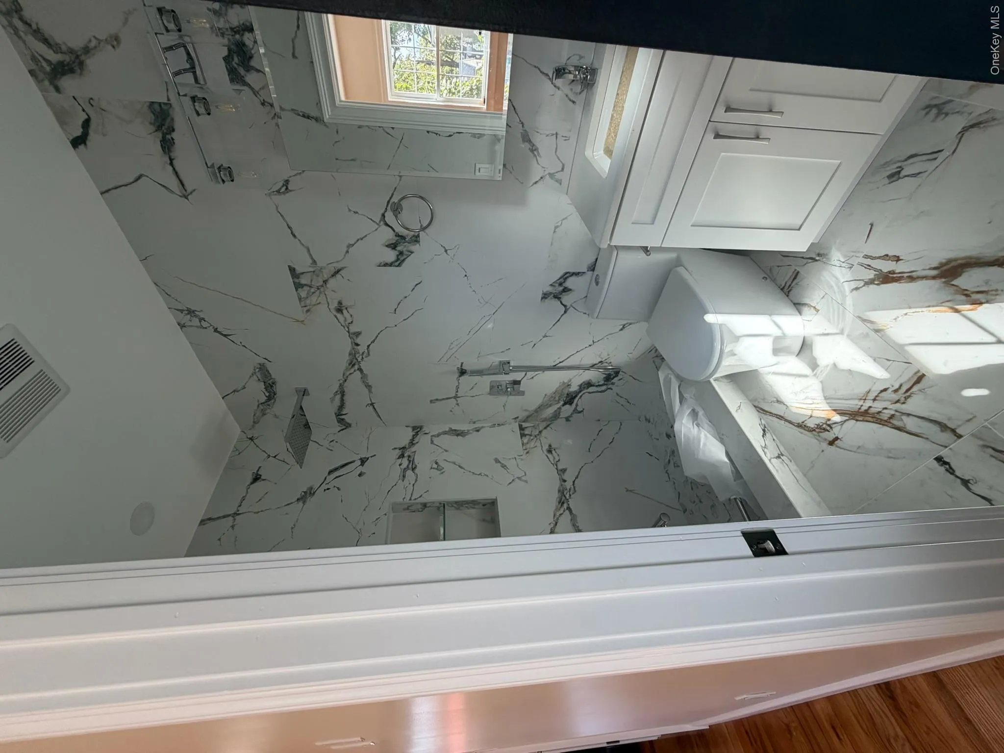 24712 139th Avenue, New York, NY, 5 Bedroom Bedrooms, 7 Room Rooms,3 BathroomBathrooms,Residential Lease,For Rent,139th,0,1060469 24712 139th Avenue, New York, NY, 5 Bedroom Bedrooms, 7 Room Rooms,3 BathroomBathrooms,Residential Lease,For Rent,139th,0,1060469