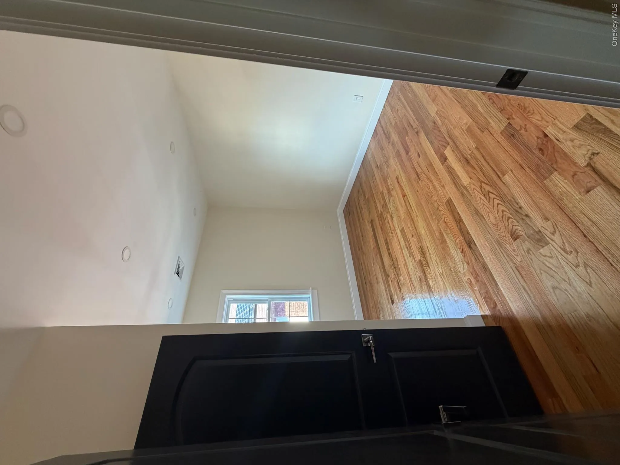 24712 139th Avenue, New York, NY, 5 Bedroom Bedrooms, 7 Room Rooms,3 BathroomBathrooms,Residential Lease,For Rent,139th,0,1060469 24712 139th Avenue, New York, NY, 5 Bedroom Bedrooms, 7 Room Rooms,3 BathroomBathrooms,Residential Lease,For Rent,139th,0,1060469