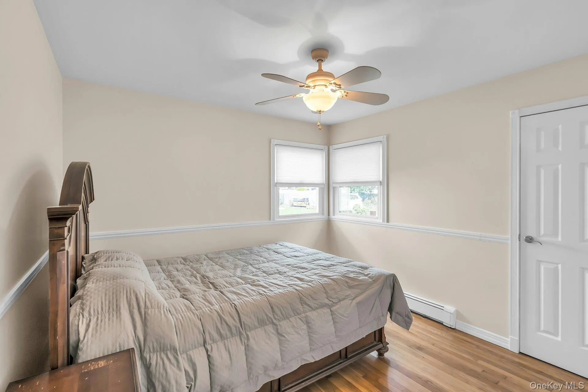 77 Jenkins Avenue, Babylon, NY, 3 Bedrooms Bedrooms, 5 Rooms Rooms,1 BathroomBathrooms,Residential,For Rent,Jenkins,0,1060470 77 Jenkins Avenue, Babylon, NY, 3 Bedrooms Bedrooms, 5 Rooms Rooms,1 BathroomBathrooms,Residential,For Rent,Jenkins,0,1060470