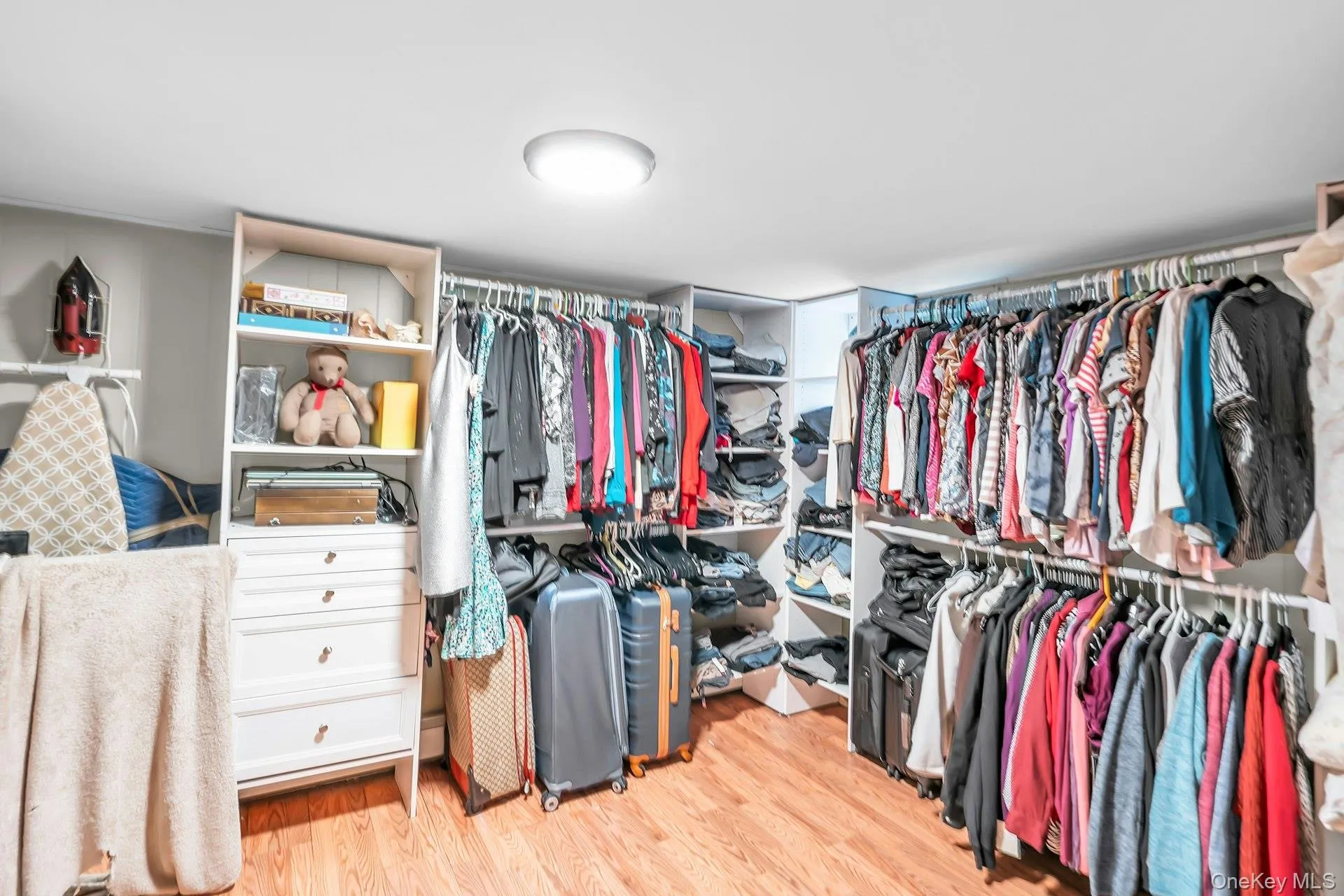 77 Jenkins Avenue, Babylon, NY, 3 Bedrooms Bedrooms, 5 Rooms Rooms,1 BathroomBathrooms,Residential,For Rent,Jenkins,0,1060470 77 Jenkins Avenue, Babylon, NY, 3 Bedrooms Bedrooms, 5 Rooms Rooms,1 BathroomBathrooms,Residential,For Rent,Jenkins,0,1060470
