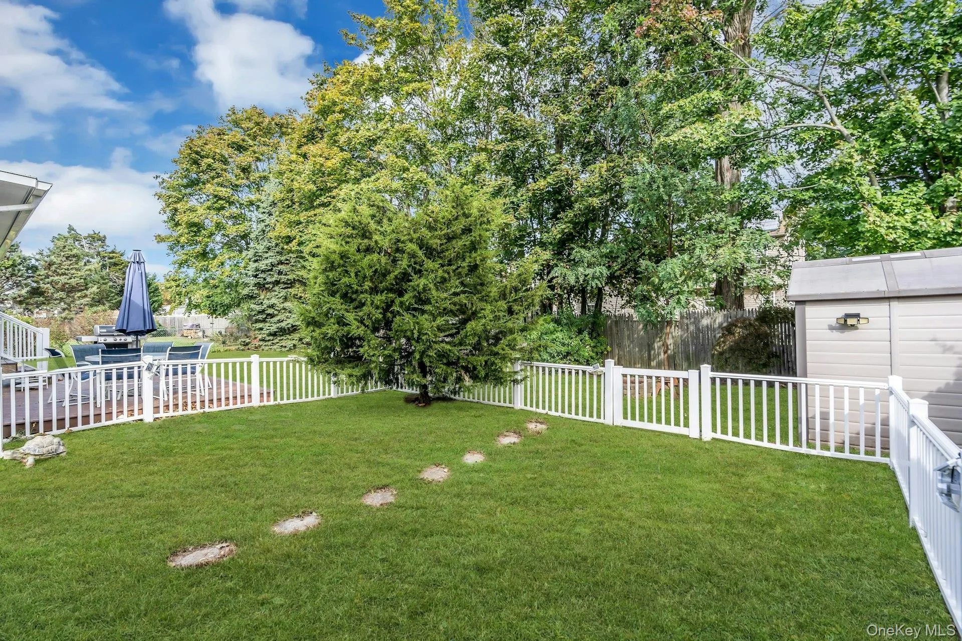 77 Jenkins Avenue, Babylon, NY, 3 Bedrooms Bedrooms, 5 Rooms Rooms,1 BathroomBathrooms,Residential,For Rent,Jenkins,0,1060470 77 Jenkins Avenue, Babylon, NY, 3 Bedrooms Bedrooms, 5 Rooms Rooms,1 BathroomBathrooms,Residential,For Rent,Jenkins,0,1060470