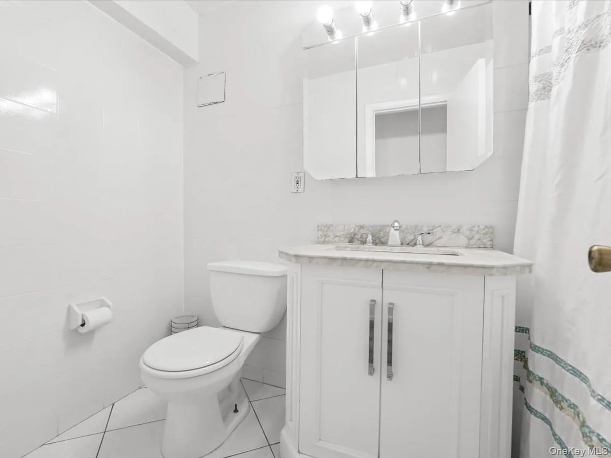 855 Broadway, Long Beach, NY, 2 Bedrooms Bedrooms, 4 Rooms Rooms,1 BathroomBathrooms,Residential,For Rent,Broadway,0,1060473 855 Broadway, Long Beach, NY, 2 Bedrooms Bedrooms, 4 Rooms Rooms,1 BathroomBathrooms,Residential,For Rent,Broadway,0,1060473
