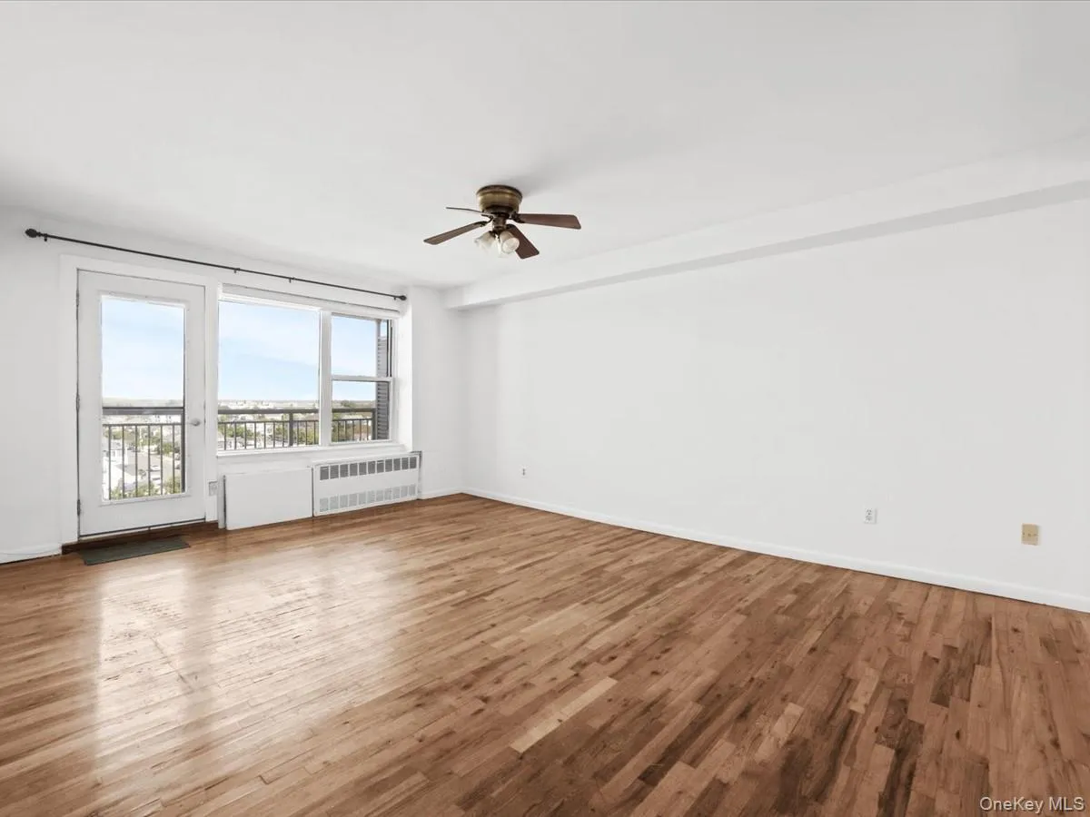 855 Broadway, Long Beach, NY, 2 Bedrooms Bedrooms, 4 Rooms Rooms,1 BathroomBathrooms,Residential,For Rent,Broadway,0,1060473 855 Broadway, Long Beach, NY, 2 Bedrooms Bedrooms, 4 Rooms Rooms,1 BathroomBathrooms,Residential,For Rent,Broadway,0,1060473