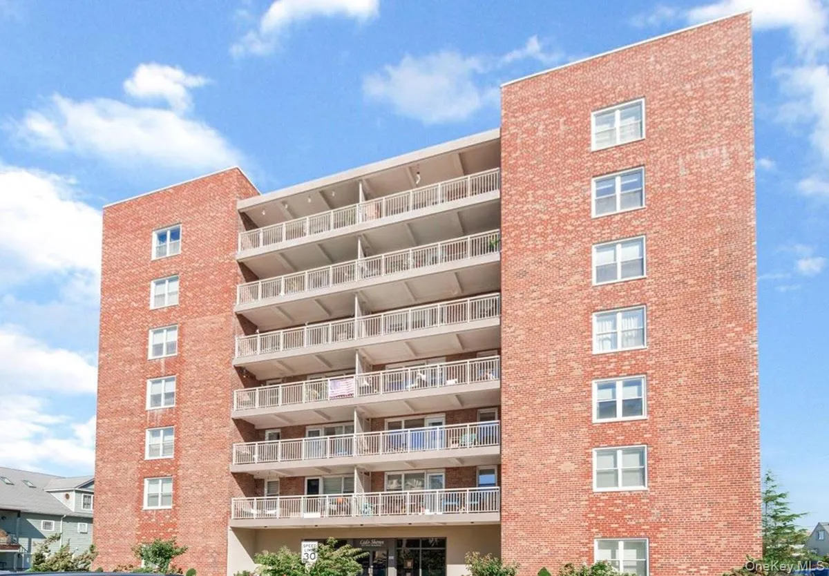 855 Broadway, Long Beach, NY, 2 Bedrooms Bedrooms, 4 Rooms Rooms,1 BathroomBathrooms,Residential,For Rent,Broadway,0,1060473 855 Broadway, Long Beach, NY, 2 Bedrooms Bedrooms, 4 Rooms Rooms,1 BathroomBathrooms,Residential,For Rent,Broadway,0,1060473