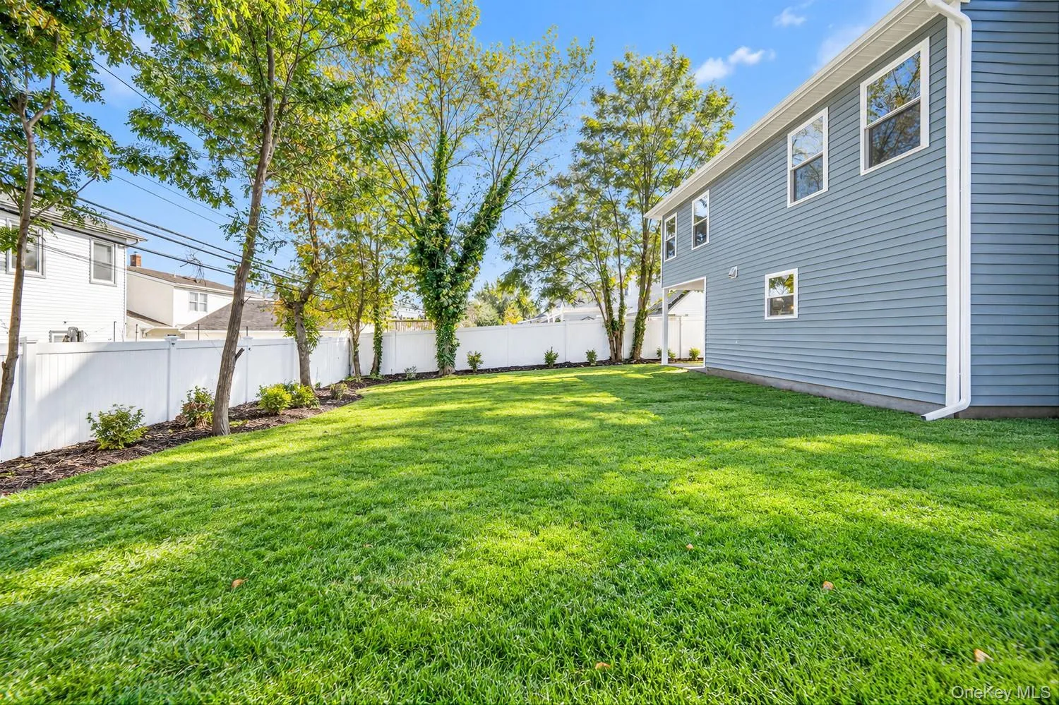 110 Bayberry Lane, Hempstead, NY, 5 Bedrooms Bedrooms, 8 Rooms Rooms,3 BathroomsBathrooms,Residential,For Rent,Bayberry,0,1060478 110 Bayberry Lane, Hempstead, NY, 5 Bedrooms Bedrooms, 8 Rooms Rooms,3 BathroomsBathrooms,Residential,For Rent,Bayberry,0,1060478