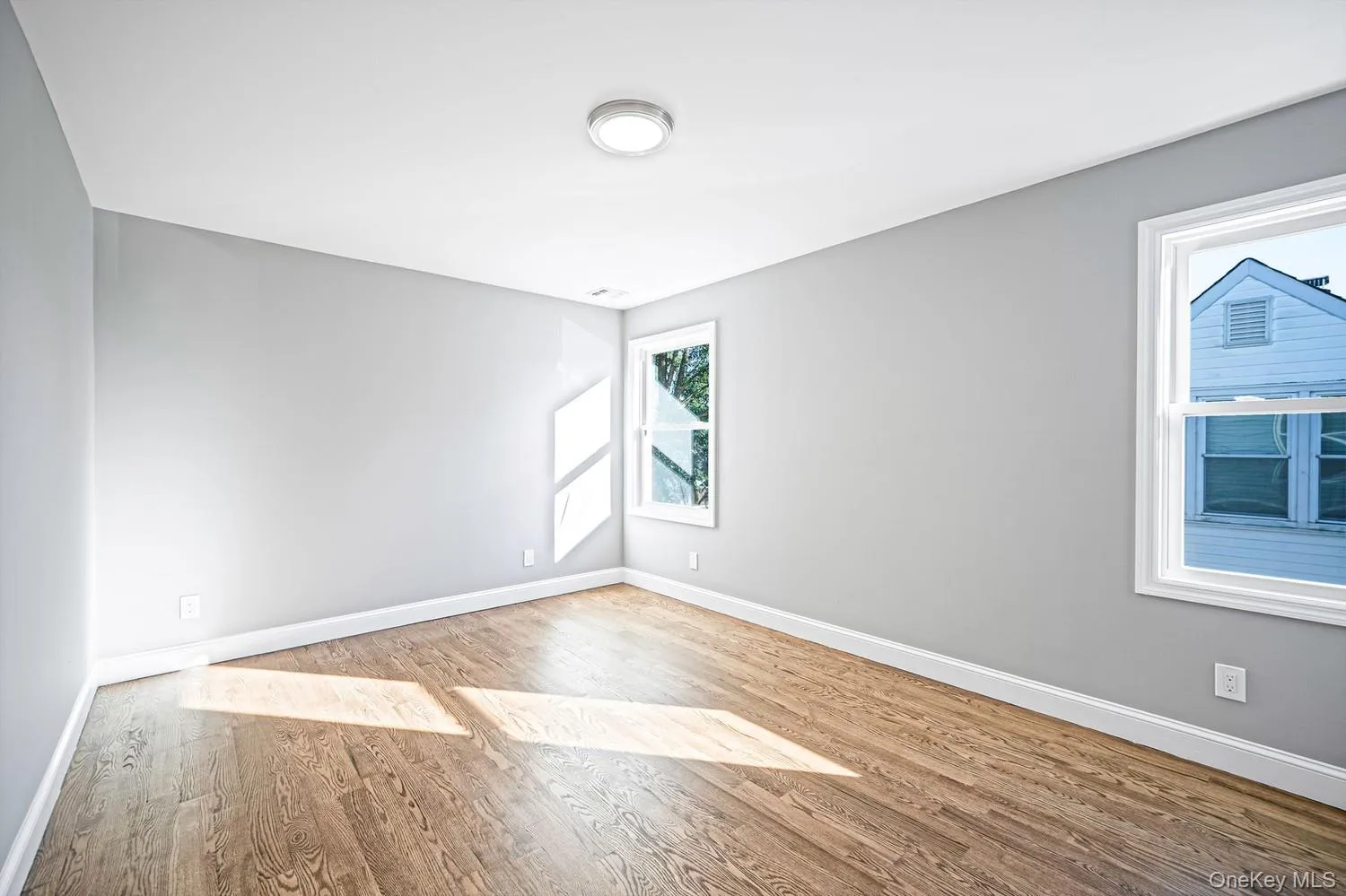 110 Bayberry Lane, Hempstead, NY, 5 Bedrooms Bedrooms, 8 Rooms Rooms,3 BathroomsBathrooms,Residential,For Rent,Bayberry,0,1060478 110 Bayberry Lane, Hempstead, NY, 5 Bedrooms Bedrooms, 8 Rooms Rooms,3 BathroomsBathrooms,Residential,For Rent,Bayberry,0,1060478
