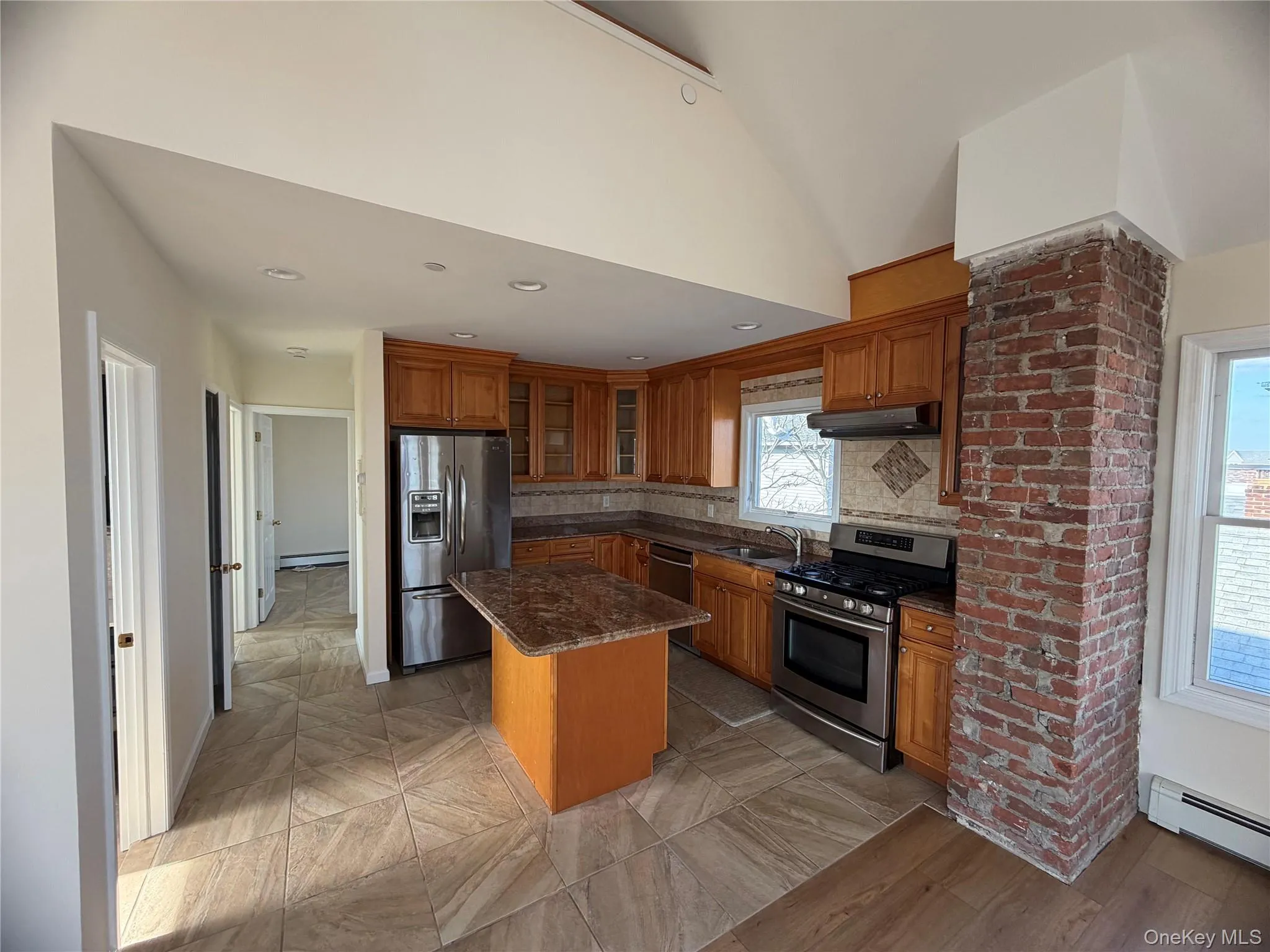 39 indiana Avenue, Long Beach, NY, 2 Bedroom Bedrooms, 4 Room Rooms,1 BathroomBathrooms,Residential Lease,For Rent,indiana,0,1060479 39 indiana Avenue, Long Beach, NY, 2 Bedroom Bedrooms, 4 Room Rooms,1 BathroomBathrooms,Residential Lease,For Rent,indiana,0,1060479