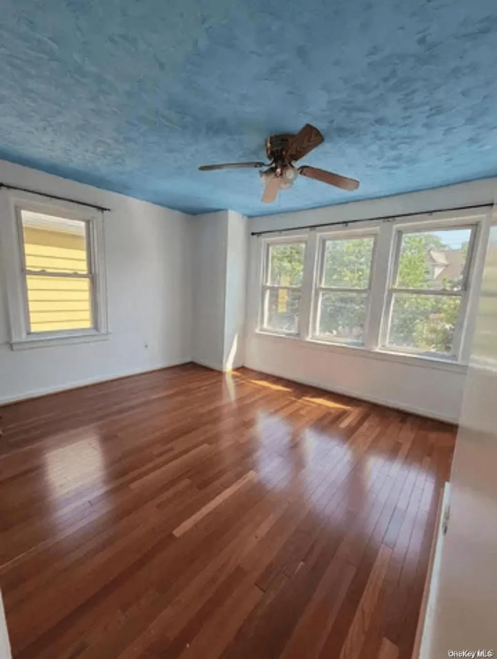 150-13 118th ave, New York, NY, 2 Bedroom Bedrooms, 5 Room Rooms,1 BathroomBathrooms,Residential Lease,For Rent,118th ave,0,1060483 150-13 118th ave, New York, NY, 2 Bedroom Bedrooms, 5 Room Rooms,1 BathroomBathrooms,Residential Lease,For Rent,118th ave,0,1060483