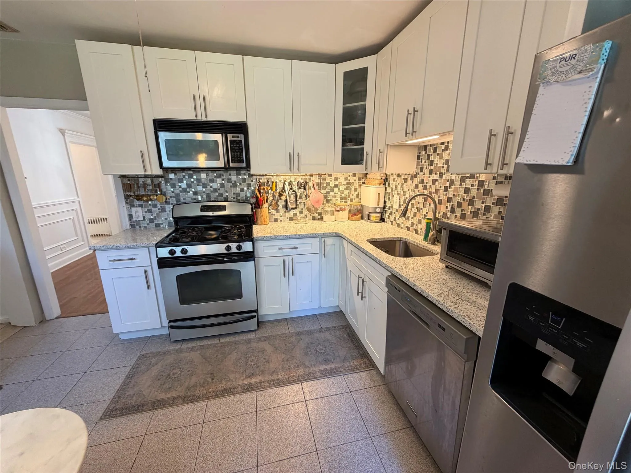 329 Grandview Boulevard, Yonkers, NY, 4 Bedrooms Bedrooms, 13 Rooms Rooms,2 BathroomsBathrooms,Residential Lease,For Rent,Grandview,0,1060485 329 Grandview Boulevard, Yonkers, NY, 4 Bedrooms Bedrooms, 13 Rooms Rooms,2 BathroomsBathrooms,Residential Lease,For Rent,Grandview,0,1060485