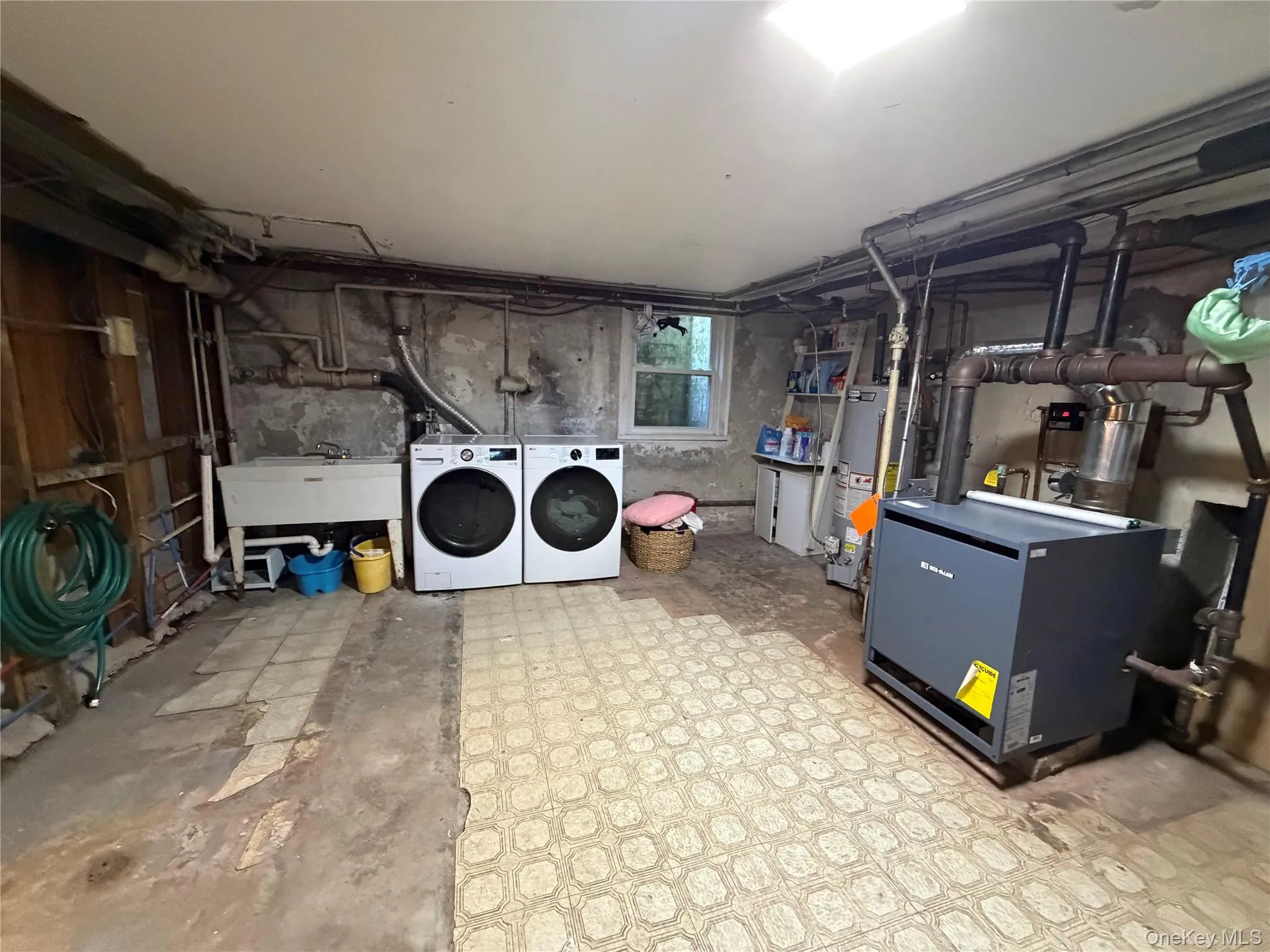 329 Grandview Boulevard, Yonkers, NY, 4 Bedrooms Bedrooms, 13 Rooms Rooms,2 BathroomsBathrooms,Residential Lease,For Rent,Grandview,0,1060485 329 Grandview Boulevard, Yonkers, NY, 4 Bedrooms Bedrooms, 13 Rooms Rooms,2 BathroomsBathrooms,Residential Lease,For Rent,Grandview,0,1060485