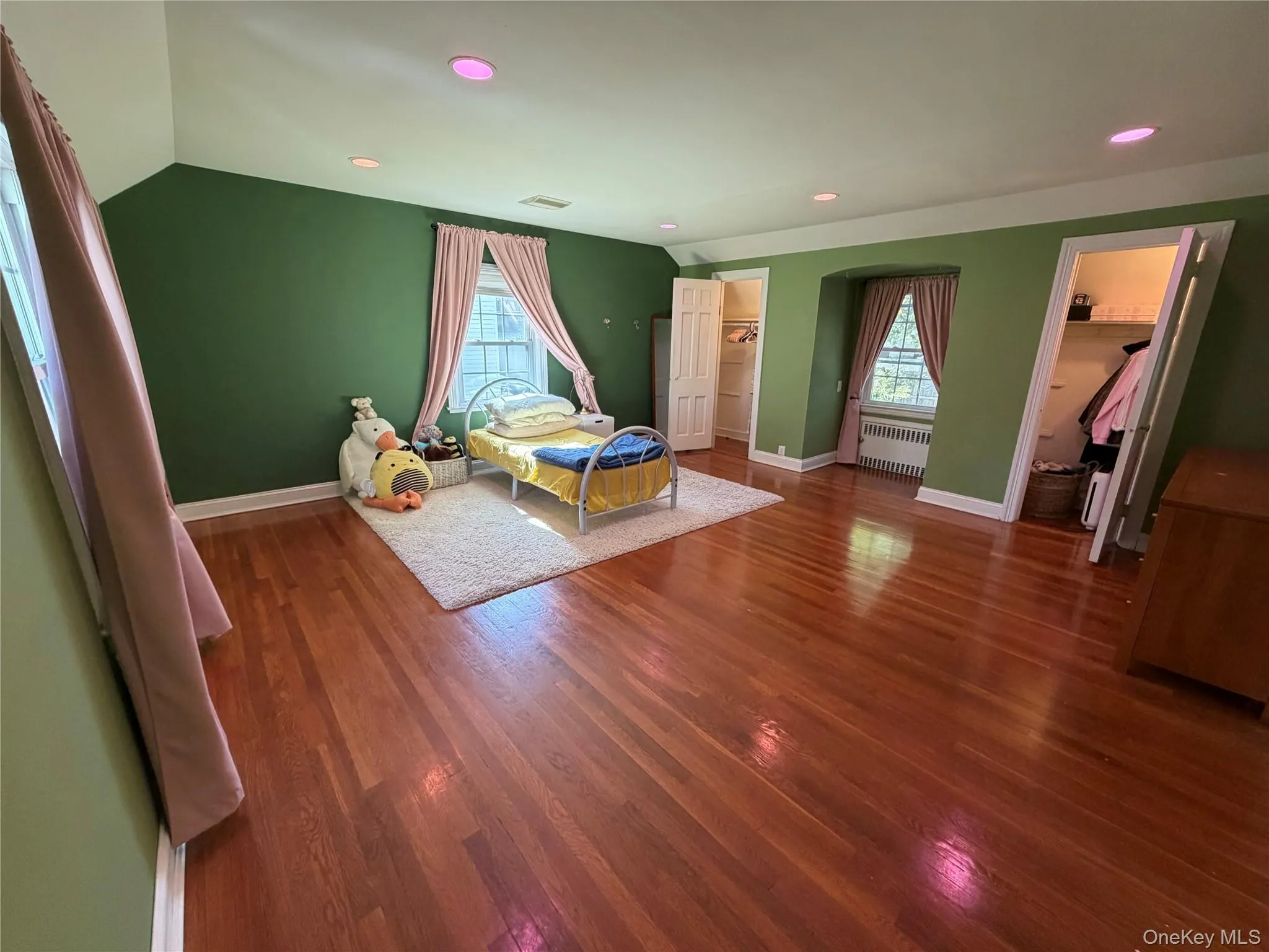 329 Grandview Boulevard, Yonkers, NY, 4 Bedrooms Bedrooms, 13 Rooms Rooms,2 BathroomsBathrooms,Residential Lease,For Rent,Grandview,0,1060485 329 Grandview Boulevard, Yonkers, NY, 4 Bedrooms Bedrooms, 13 Rooms Rooms,2 BathroomsBathrooms,Residential Lease,For Rent,Grandview,0,1060485