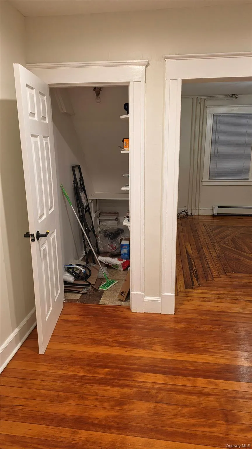 19 Walnut Avenue, Highlands, NY, 3 Bedroom Bedrooms, 7 Room Rooms,1 BathroomBathrooms,Residential Lease,For Rent,Walnut,0,1060493 19 Walnut Avenue, Highlands, NY, 3 Bedroom Bedrooms, 7 Room Rooms,1 BathroomBathrooms,Residential Lease,For Rent,Walnut,0,1060493