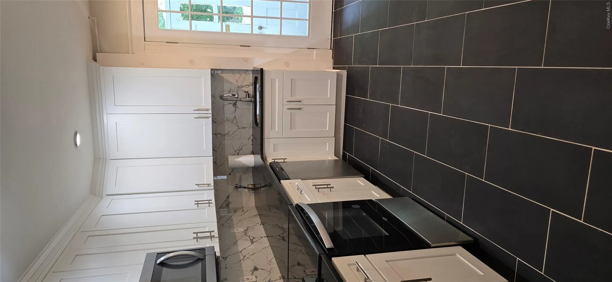 19 Walnut Avenue, Highlands, NY, 3 Bedroom Bedrooms, 7 Room Rooms,1 BathroomBathrooms,Residential Lease,For Rent,Walnut,0,1060493 19 Walnut Avenue, Highlands, NY, 3 Bedroom Bedrooms, 7 Room Rooms,1 BathroomBathrooms,Residential Lease,For Rent,Walnut,0,1060493