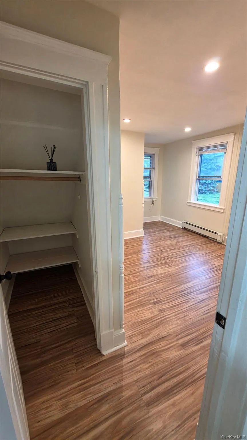 19 Walnut Avenue, Highlands, NY, 3 Bedroom Bedrooms, 7 Room Rooms,1 BathroomBathrooms,Residential Lease,For Rent,Walnut,0,1060493 19 Walnut Avenue, Highlands, NY, 3 Bedroom Bedrooms, 7 Room Rooms,1 BathroomBathrooms,Residential Lease,For Rent,Walnut,0,1060493