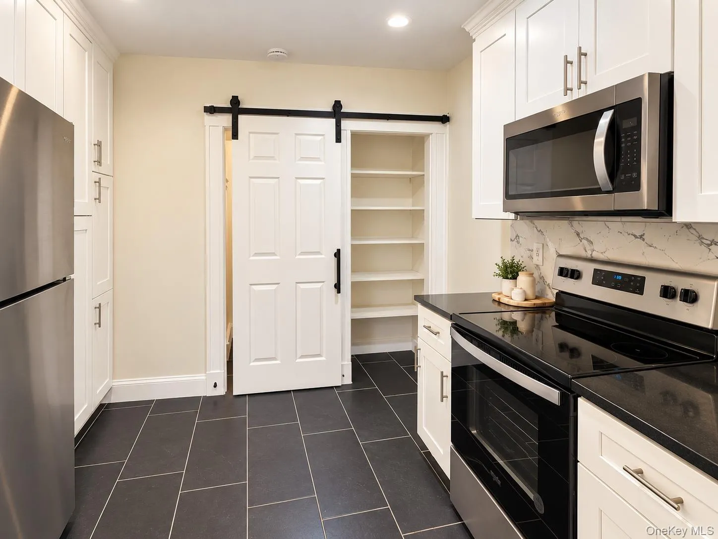 19 Walnut Avenue, Highlands, NY, 3 Bedrooms Bedrooms, 7 Rooms Rooms,1 BathroomBathrooms,Residential Lease,For Rent,Walnut,0,1060493 19 Walnut Avenue, Highlands, NY, 3 Bedrooms Bedrooms, 7 Rooms Rooms,1 BathroomBathrooms,Residential Lease,For Rent,Walnut,0,1060493