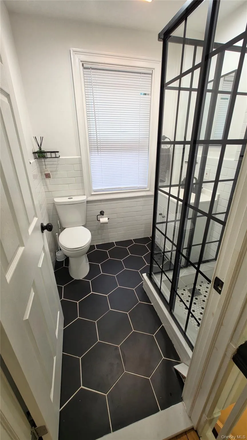 19 Walnut Avenue, Highlands, NY, 3 Bedroom Bedrooms, 7 Room Rooms,1 BathroomBathrooms,Residential Lease,For Rent,Walnut,0,1060493 19 Walnut Avenue, Highlands, NY, 3 Bedroom Bedrooms, 7 Room Rooms,1 BathroomBathrooms,Residential Lease,For Rent,Walnut,0,1060493