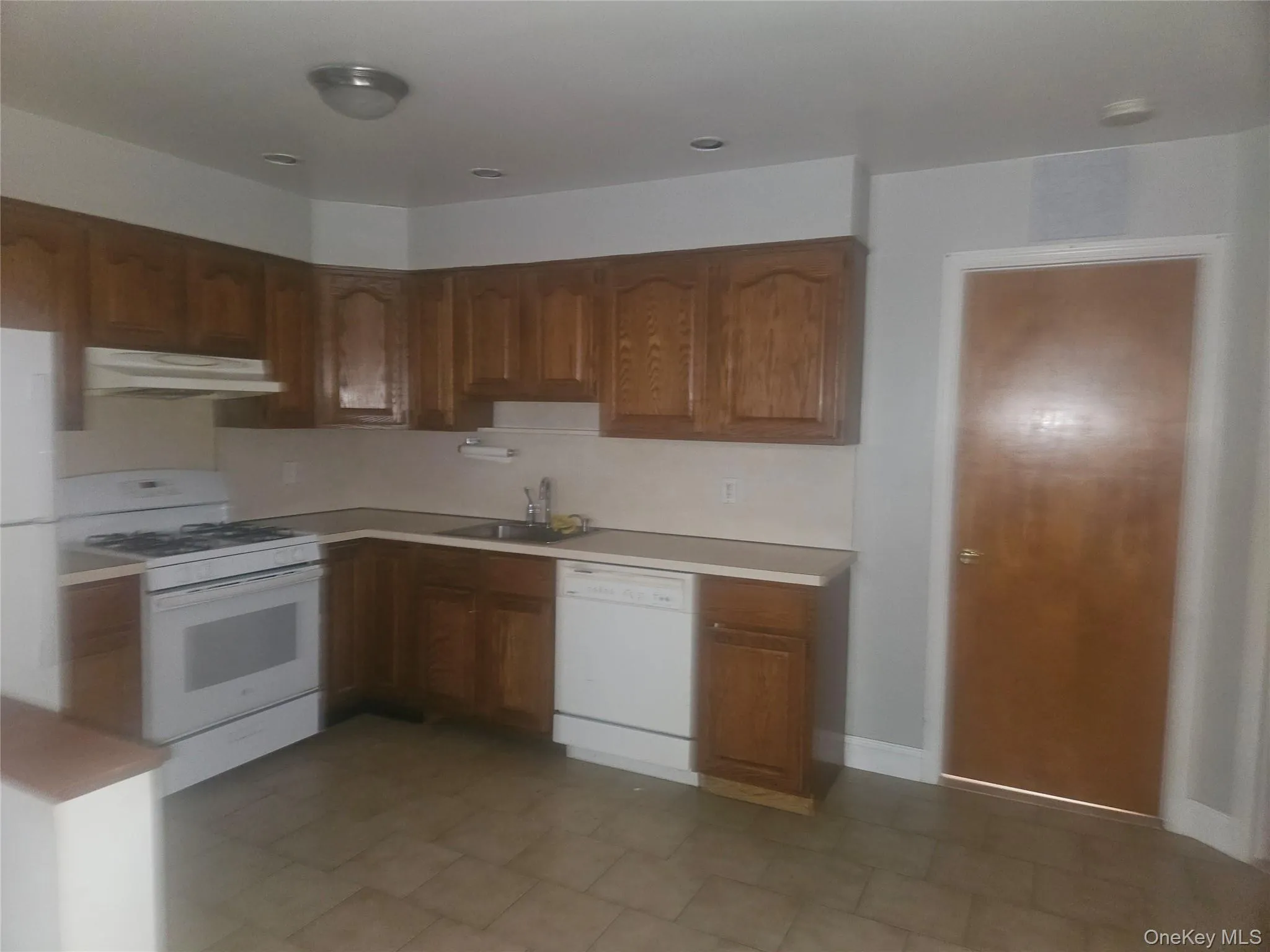 25 Main Street, Greenburgh, NY, 2 Bedroom Bedrooms, 3 Room Rooms,1 BathroomBathrooms,Residential Lease,For Rent,Main,0,1060512 25 Main Street, Greenburgh, NY, 2 Bedroom Bedrooms, 3 Room Rooms,1 BathroomBathrooms,Residential Lease,For Rent,Main,0,1060512