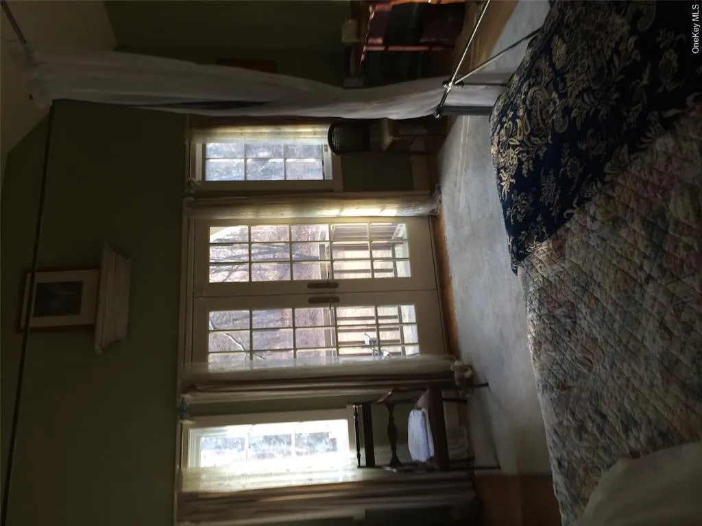 43 Mcmanus, Red Hook, NY , With , 3 Bedroom , and , 7 Room , 2 Bathroom , For , Residential Lease , For Rent , 1060522 , MLSID,1060522 43 Mcmanus, Red Hook, NY , With , 3 Bedroom , and , 7 Room , 2 Bathroom , For , Residential Lease , For Rent , 1060522 , MLSID,1060522