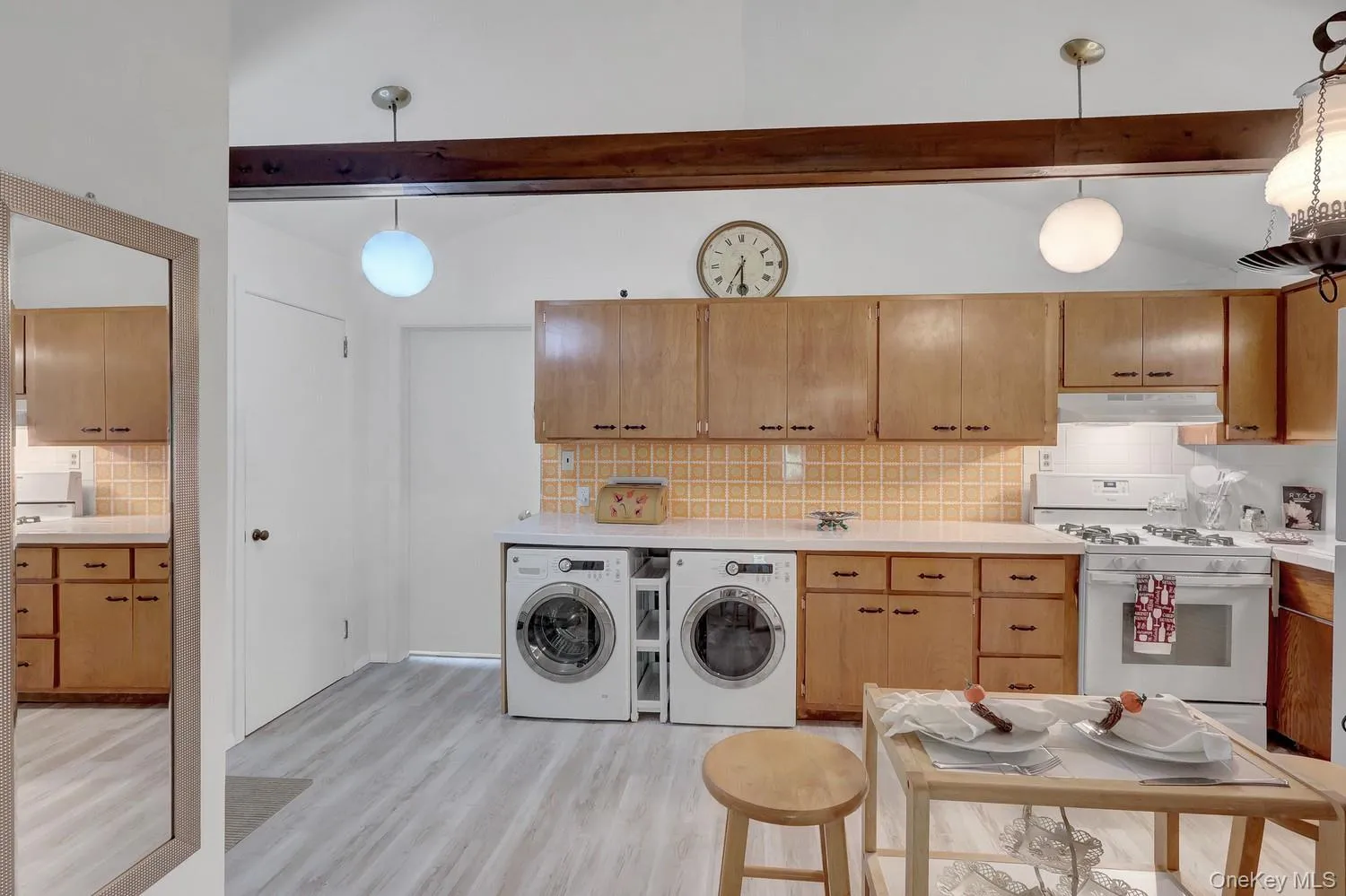 2 Lane I, Huntington, NY, 3 Bedrooms Bedrooms, 5 Rooms Rooms,2 BathroomsBathrooms,Residential,For Rent,Lane I,0,1060530 2 Lane I, Huntington, NY, 3 Bedrooms Bedrooms, 5 Rooms Rooms,2 BathroomsBathrooms,Residential,For Rent,Lane I,0,1060530