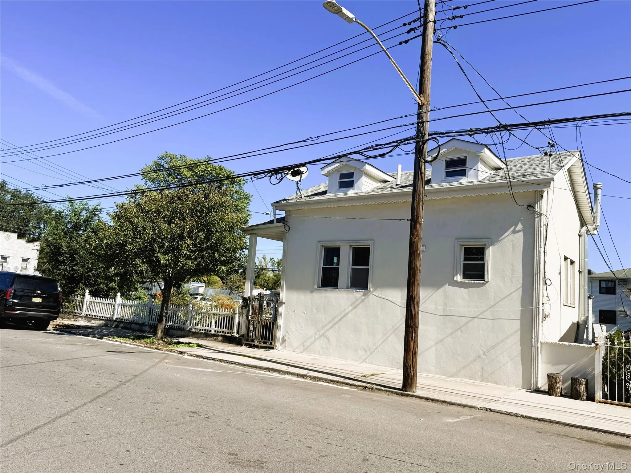 1484 Sutter Avenue, New York, NY, 3 Bedrooms Bedrooms, 6 Rooms Rooms,2 BathroomsBathrooms,Residential,For Rent,Sutter,0,1060532 1484 Sutter Avenue, New York, NY, 3 Bedrooms Bedrooms, 6 Rooms Rooms,2 BathroomsBathrooms,Residential,For Rent,Sutter,0,1060532