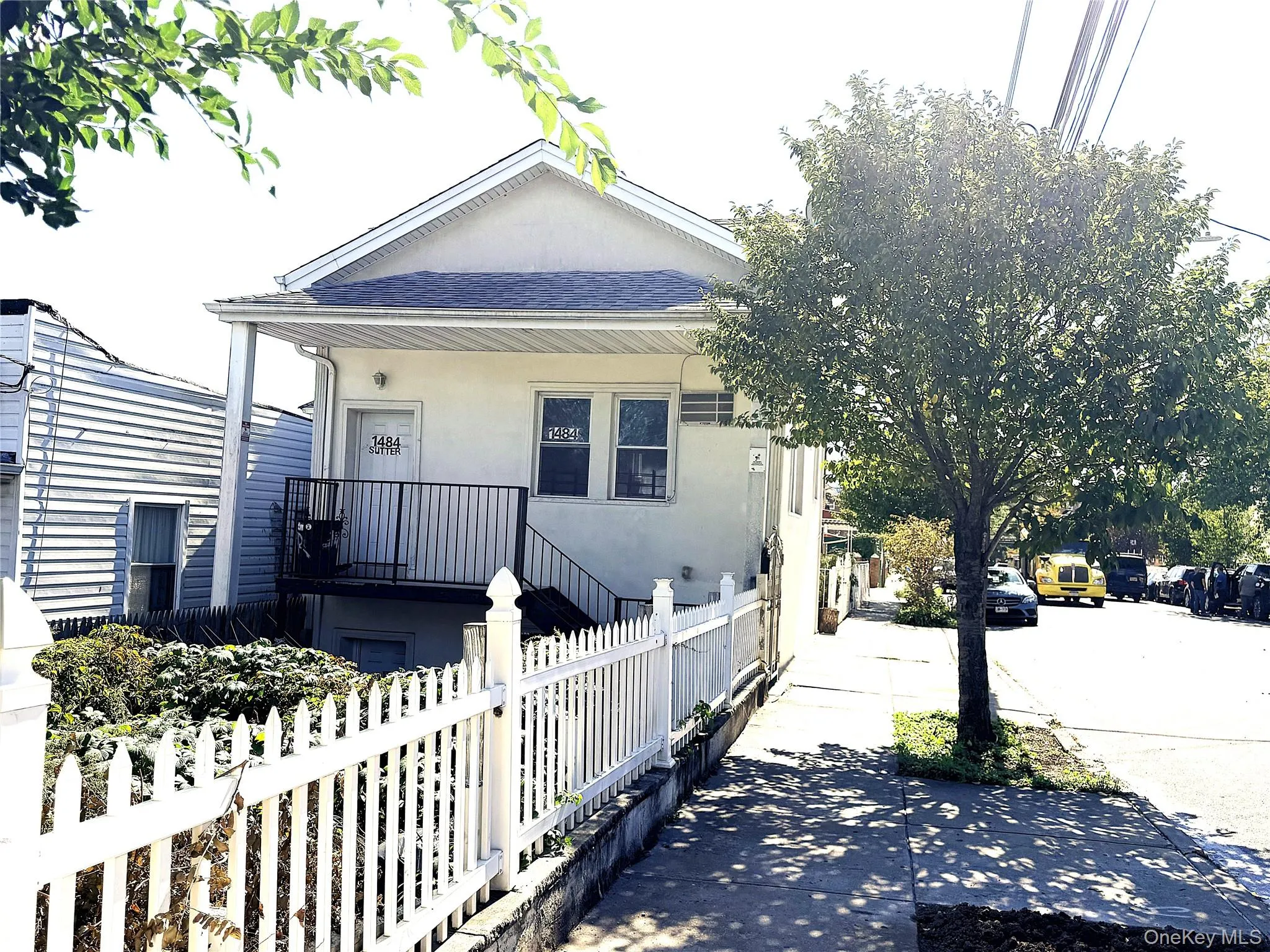 1484 Sutter Avenue, New York, NY, 3 Bedrooms Bedrooms, 6 Rooms Rooms,2 BathroomsBathrooms,Residential,For Rent,Sutter,0,1060532 1484 Sutter Avenue, New York, NY, 3 Bedrooms Bedrooms, 6 Rooms Rooms,2 BathroomsBathrooms,Residential,For Rent,Sutter,0,1060532
