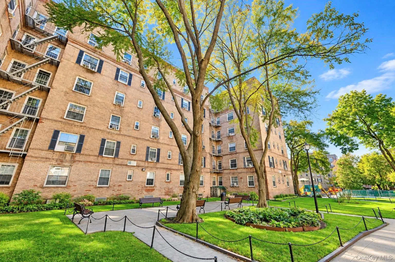 51-42 30th Avenue, New York, NY, 3 Bedrooms Bedrooms, 5 Rooms Rooms,1 BathroomBathrooms,Residential,For Rent,30th,0,1060533 51-42 30th Avenue, New York, NY, 3 Bedrooms Bedrooms, 5 Rooms Rooms,1 BathroomBathrooms,Residential,For Rent,30th,0,1060533