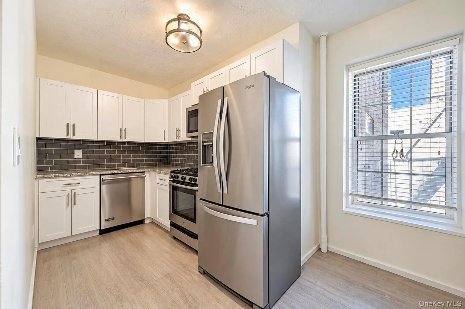 51-42 30th Avenue, New York, NY, 3 Bedrooms Bedrooms, 5 Rooms Rooms,1 BathroomBathrooms,Residential,For Rent,30th,0,1060533 51-42 30th Avenue, New York, NY, 3 Bedrooms Bedrooms, 5 Rooms Rooms,1 BathroomBathrooms,Residential,For Rent,30th,0,1060533