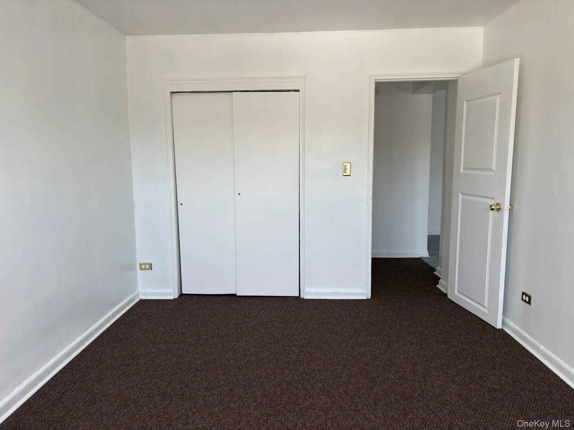 87-70 173rd Street, New York, NY, 1 Bedroom Bedrooms, 4 Rooms Rooms,1 BathroomBathrooms,Residential,For Rent,173rd,0,1060535 87-70 173rd Street, New York, NY, 1 Bedroom Bedrooms, 4 Rooms Rooms,1 BathroomBathrooms,Residential,For Rent,173rd,0,1060535