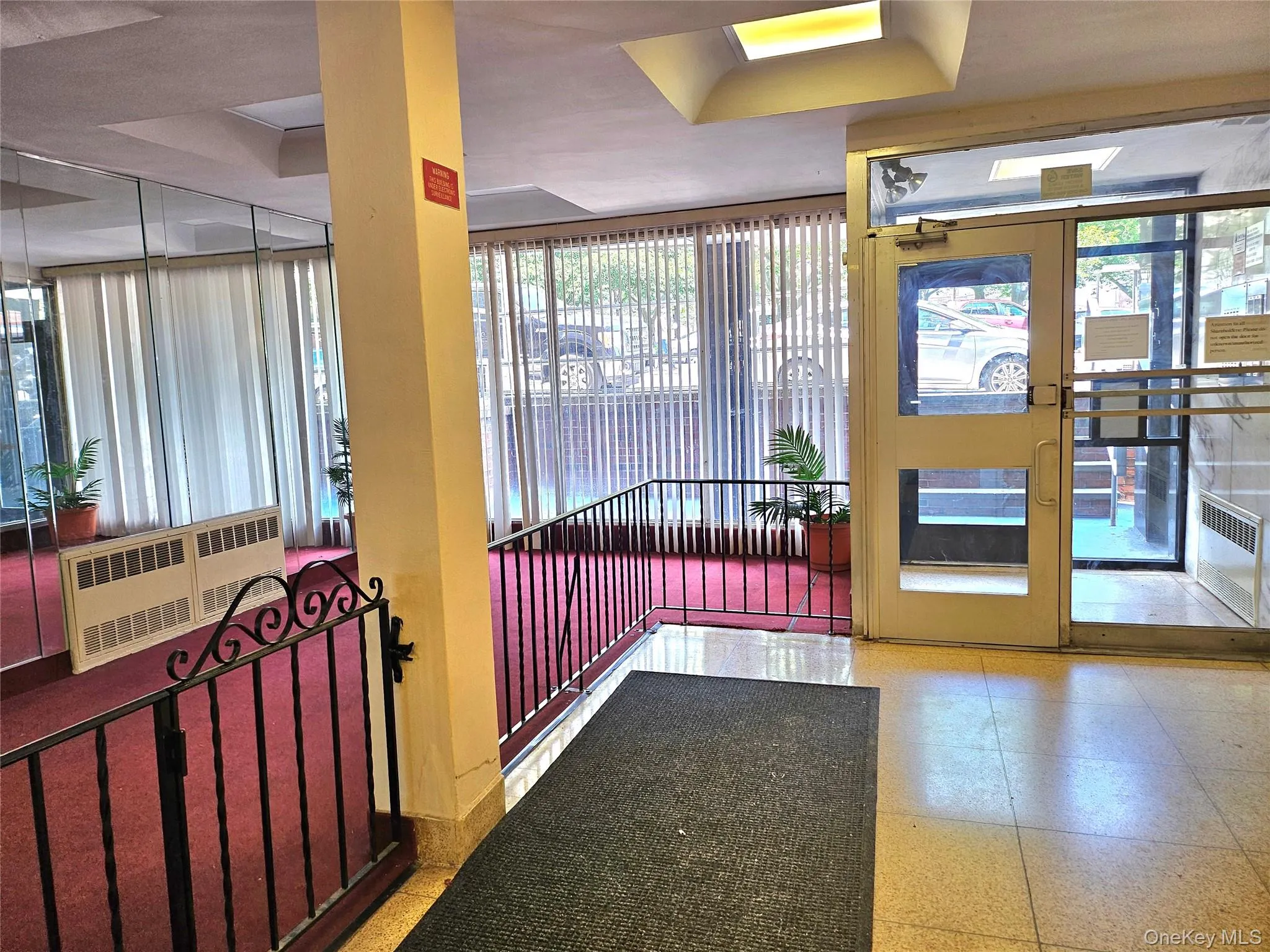 87-70 173rd Street, New York, NY, 1 Bedroom Bedrooms, 4 Rooms Rooms,1 BathroomBathrooms,Residential,For Rent,173rd,0,1060535 87-70 173rd Street, New York, NY, 1 Bedroom Bedrooms, 4 Rooms Rooms,1 BathroomBathrooms,Residential,For Rent,173rd,0,1060535