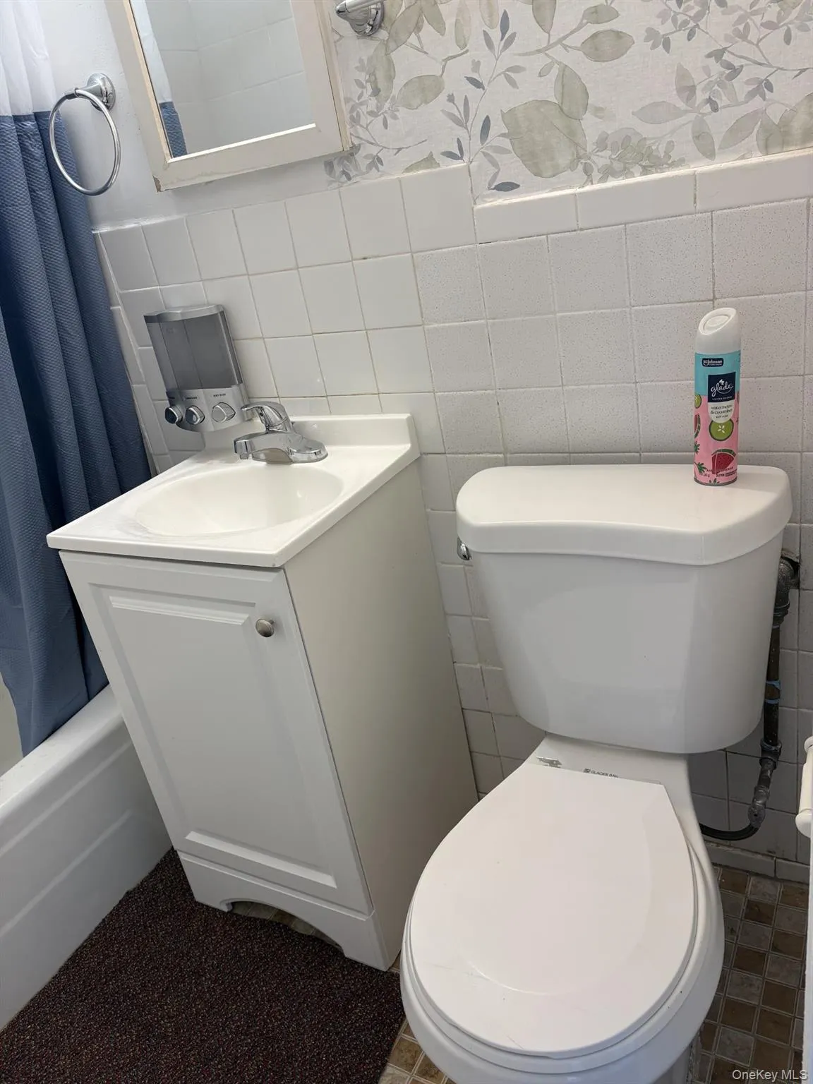 87-70 173rd Street, New York, NY, 1 Bedroom Bedrooms, 4 Rooms Rooms,1 BathroomBathrooms,Residential,For Rent,173rd,0,1060535 87-70 173rd Street, New York, NY, 1 Bedroom Bedrooms, 4 Rooms Rooms,1 BathroomBathrooms,Residential,For Rent,173rd,0,1060535