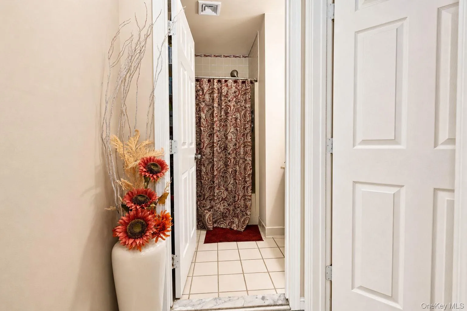 3 Emory Road, Woodbury, NY, 4 Bedrooms Bedrooms, 13 Rooms Rooms,2 BathroomsBathrooms,Residential,For Rent,Emory,0,1060542 3 Emory Road, Woodbury, NY, 4 Bedrooms Bedrooms, 13 Rooms Rooms,2 BathroomsBathrooms,Residential,For Rent,Emory,0,1060542