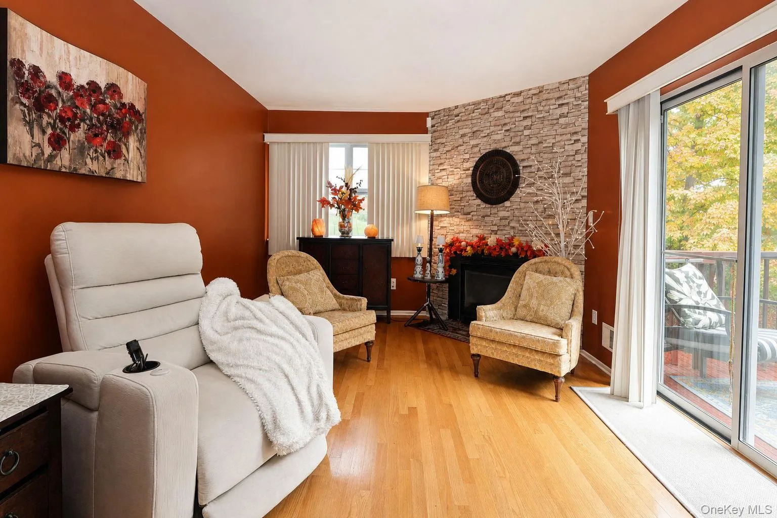3 Emory Road, Woodbury, NY, 4 Bedrooms Bedrooms, 13 Rooms Rooms,2 BathroomsBathrooms,Residential,For Rent,Emory,0,1060542 3 Emory Road, Woodbury, NY, 4 Bedrooms Bedrooms, 13 Rooms Rooms,2 BathroomsBathrooms,Residential,For Rent,Emory,0,1060542