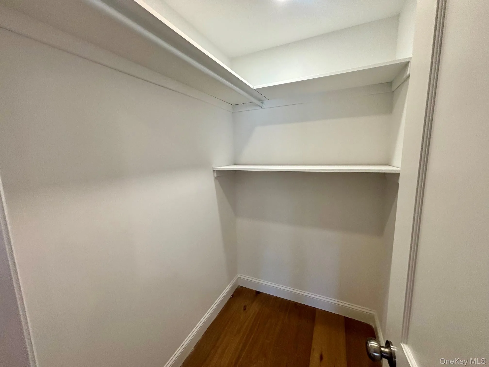 192 Roosevelt Avenue, North Hempstead, NY, 3 Bedroom Bedrooms, 6 Room Rooms,2 BathroomBathrooms,Residential Lease,For Rent,Roosevelt,0,1060546 192 Roosevelt Avenue, North Hempstead, NY, 3 Bedroom Bedrooms, 6 Room Rooms,2 BathroomBathrooms,Residential Lease,For Rent,Roosevelt,0,1060546
