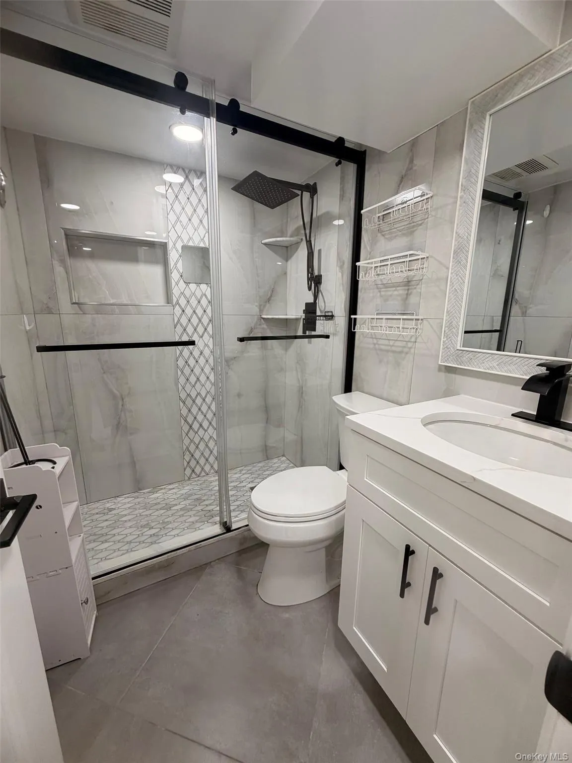 226-32 76th Avenue, New York, NY, 3 Bedroom Bedrooms, 14 Room Rooms,3 BathroomBathrooms,Residential Lease,For Rent,76th,0,1060547 226-32 76th Avenue, New York, NY, 3 Bedroom Bedrooms, 14 Room Rooms,3 BathroomBathrooms,Residential Lease,For Rent,76th,0,1060547