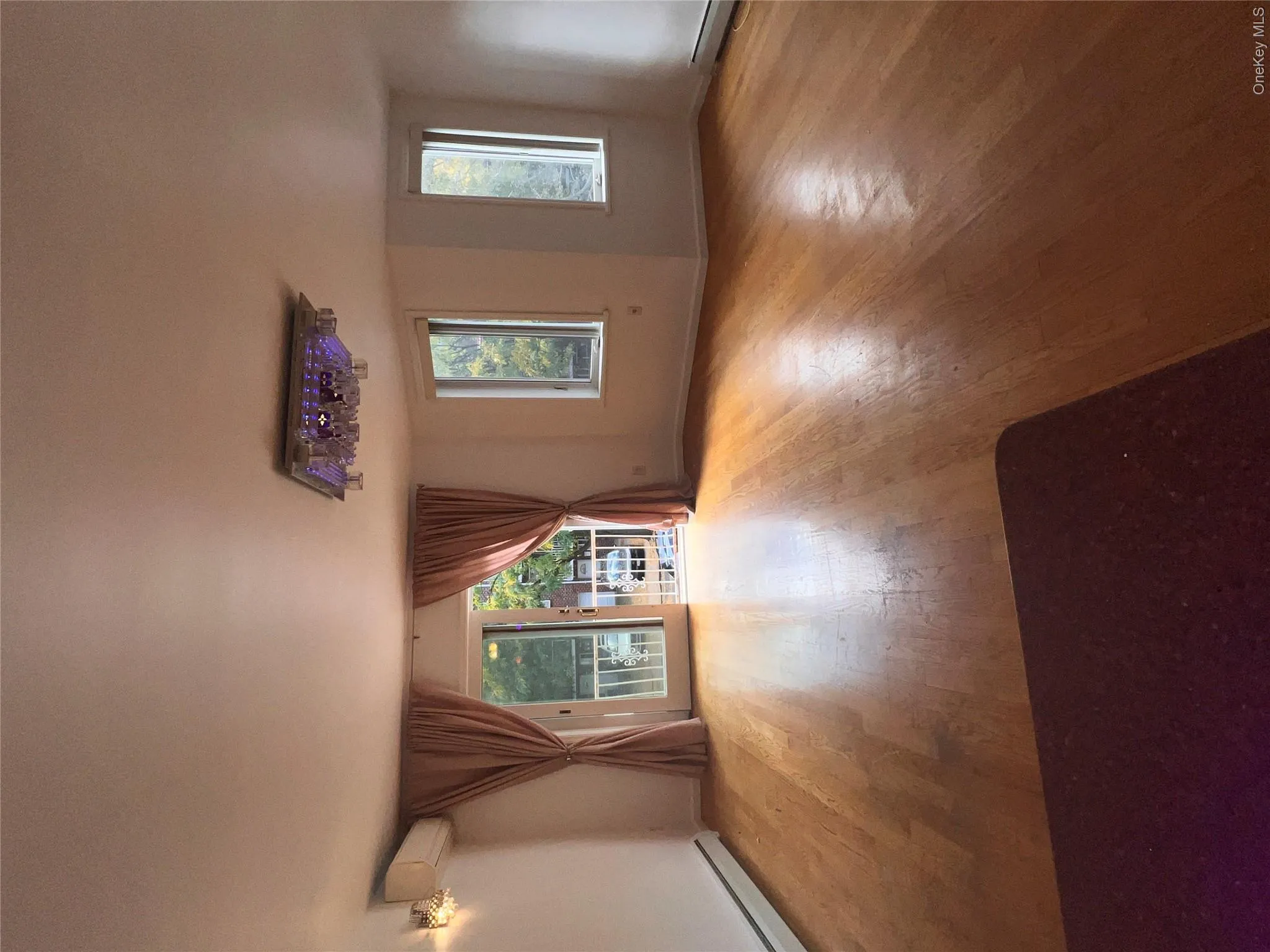 8331 Talbot Street, New York, NY, 3 Bedrooms Bedrooms, 7 Rooms Rooms,2 BathroomsBathrooms,Residential Lease,For Rent,Talbot,0,1060571 8331 Talbot Street, New York, NY, 3 Bedrooms Bedrooms, 7 Rooms Rooms,2 BathroomsBathrooms,Residential Lease,For Rent,Talbot,0,1060571