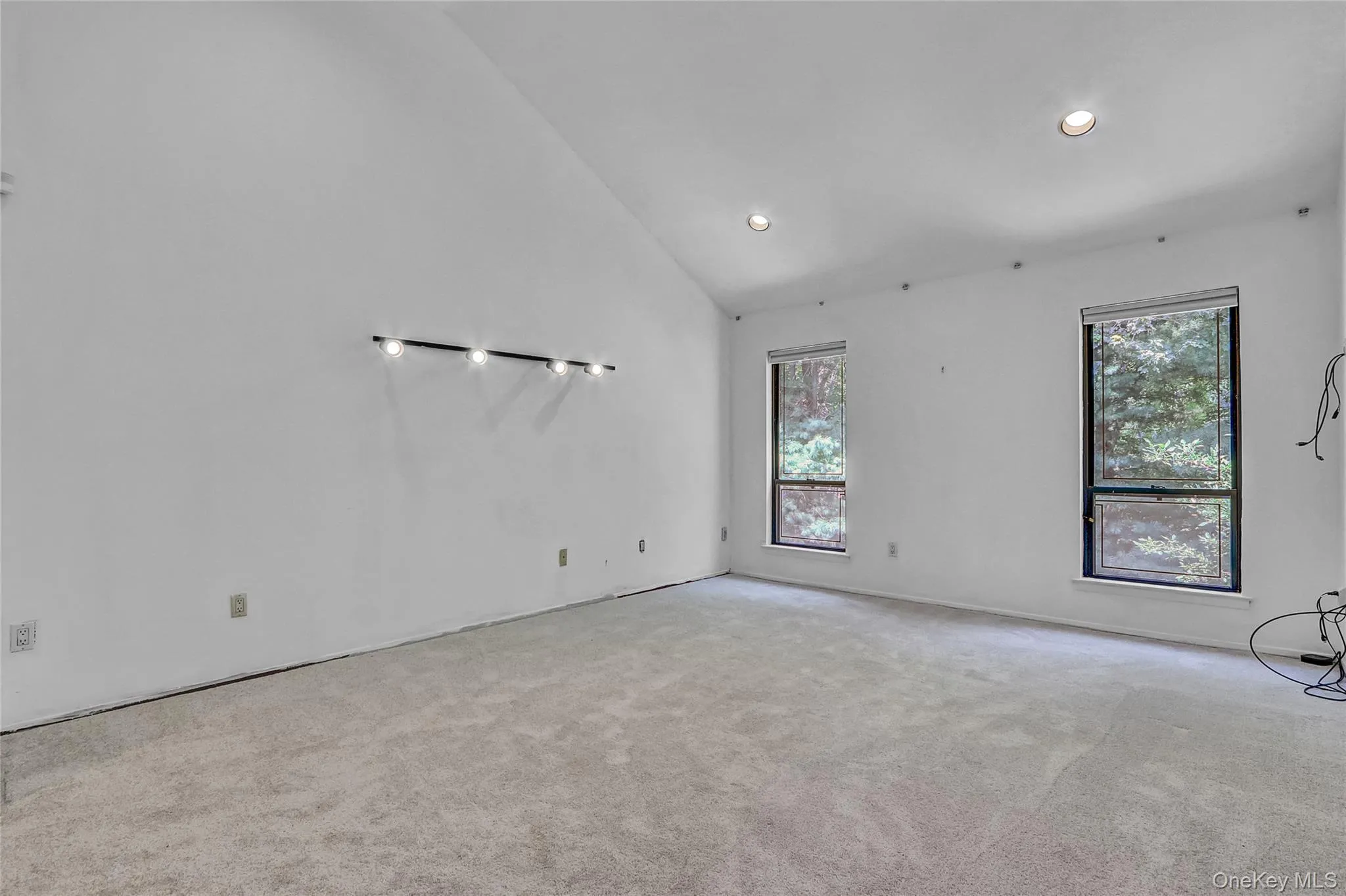 18 Villas Circle, Huntington, NY, 3 Bedroom Bedrooms, 6 Room Rooms,3 BathroomBathrooms,Residential Lease,For Rent,Villas Circle,0,1060575 18 Villas Circle, Huntington, NY, 3 Bedroom Bedrooms, 6 Room Rooms,3 BathroomBathrooms,Residential Lease,For Rent,Villas Circle,0,1060575