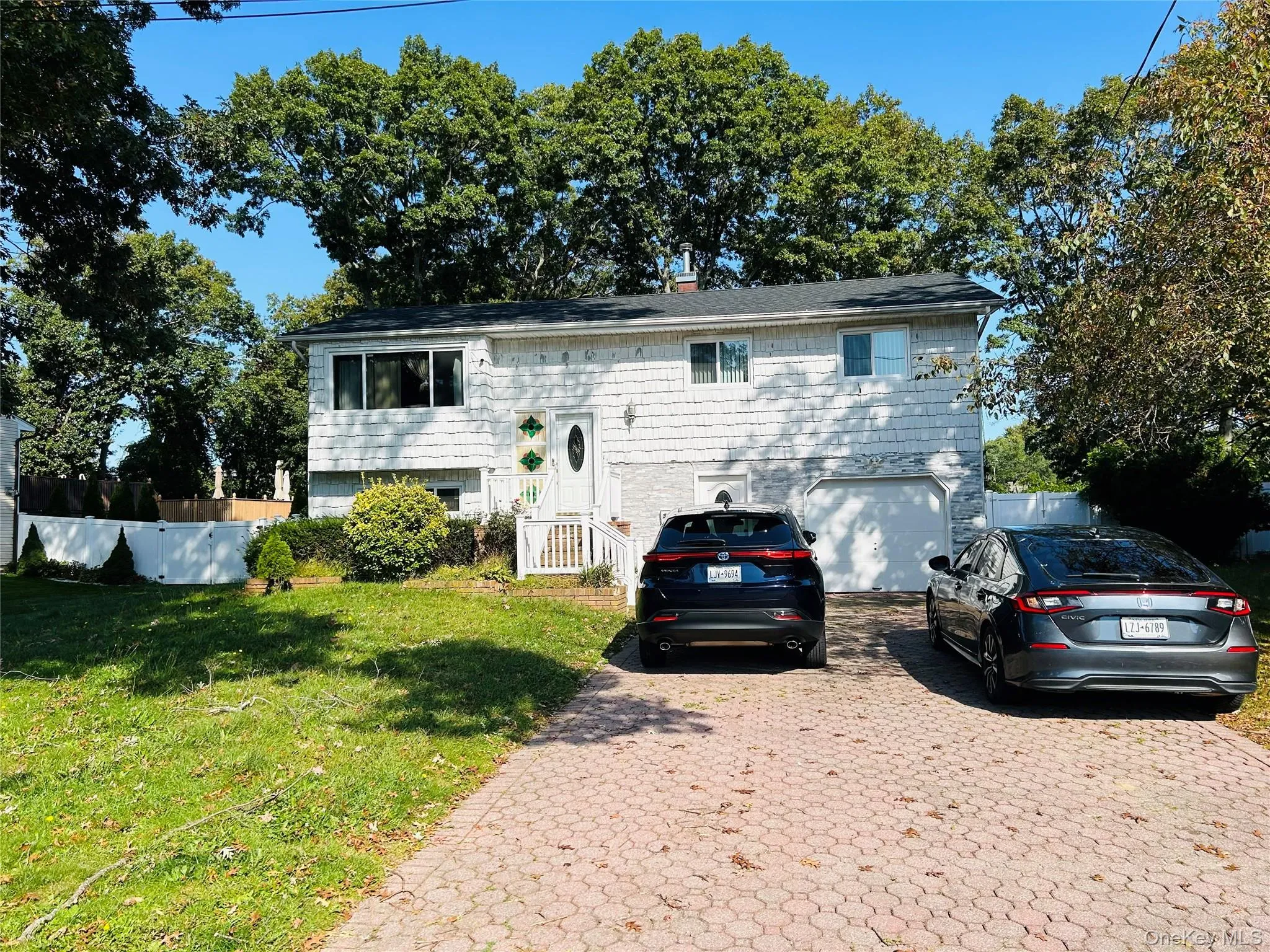 39 Willow Street, Islip, NY, 5 Bedrooms Bedrooms, 9 Rooms Rooms,2 BathroomsBathrooms,Residential,For Rent,Willow,0,1060582 39 Willow Street, Islip, NY, 5 Bedrooms Bedrooms, 9 Rooms Rooms,2 BathroomsBathrooms,Residential,For Rent,Willow,0,1060582